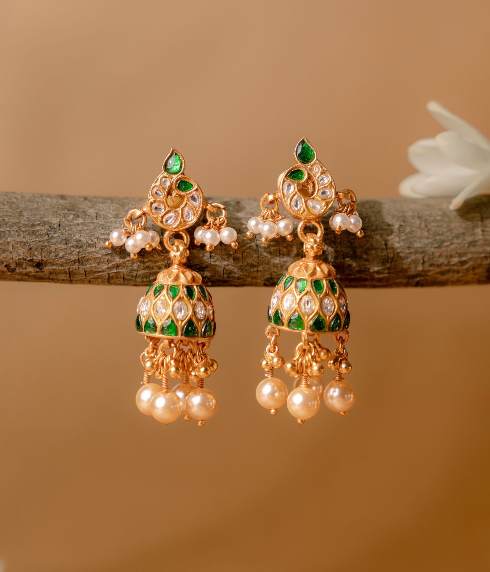 Exquisite-silver-jewellery-jhumka-Chennai.jpg