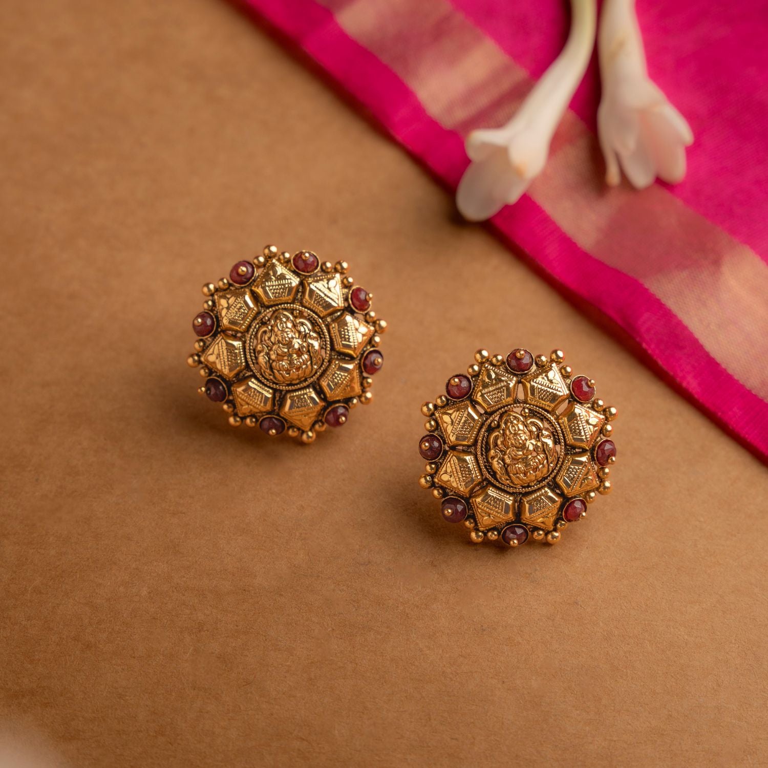 Traditional-silver-jewellery-earrings-Chennai.jpg
