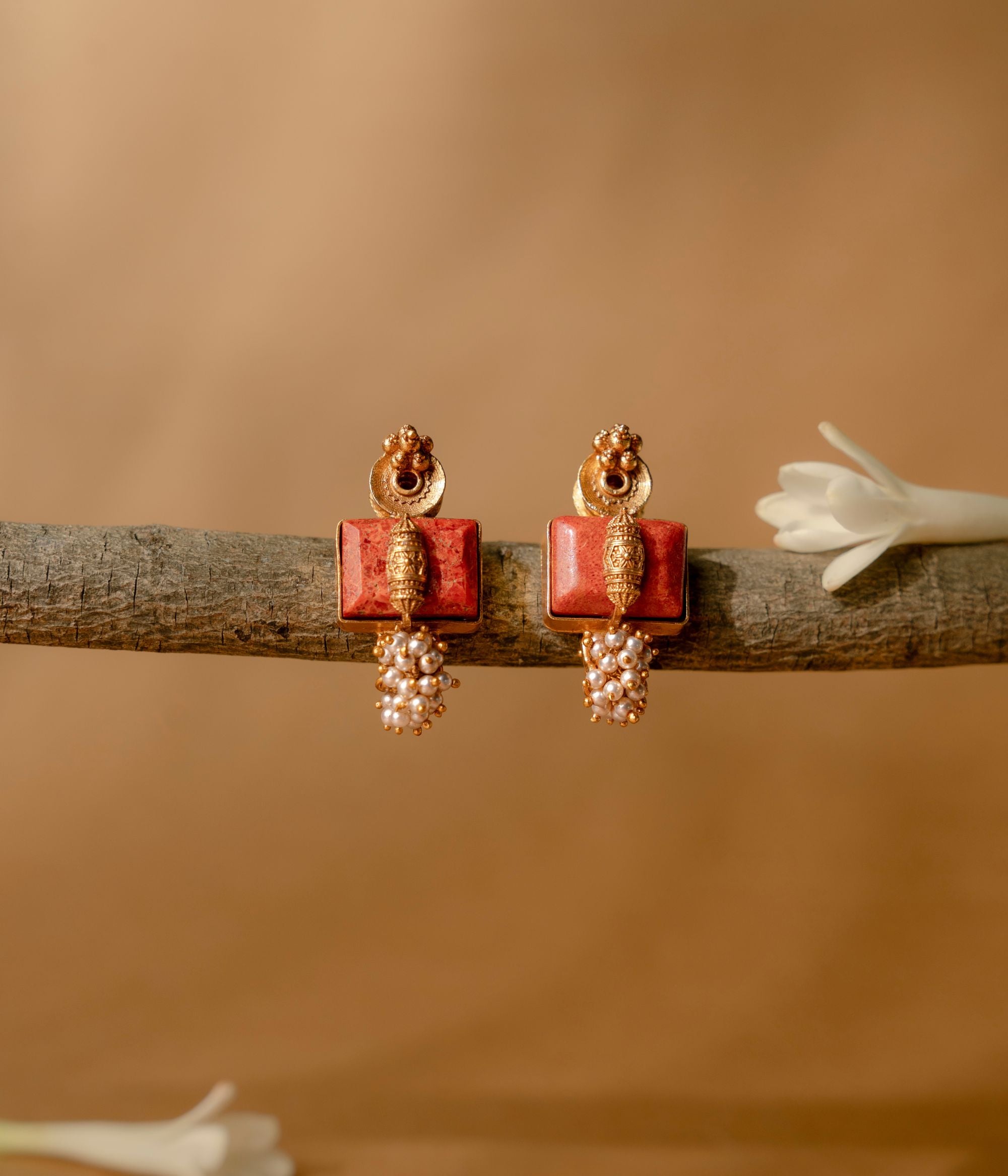 Handcrafted-silver-jewellery-earrings-Chennai.jpg