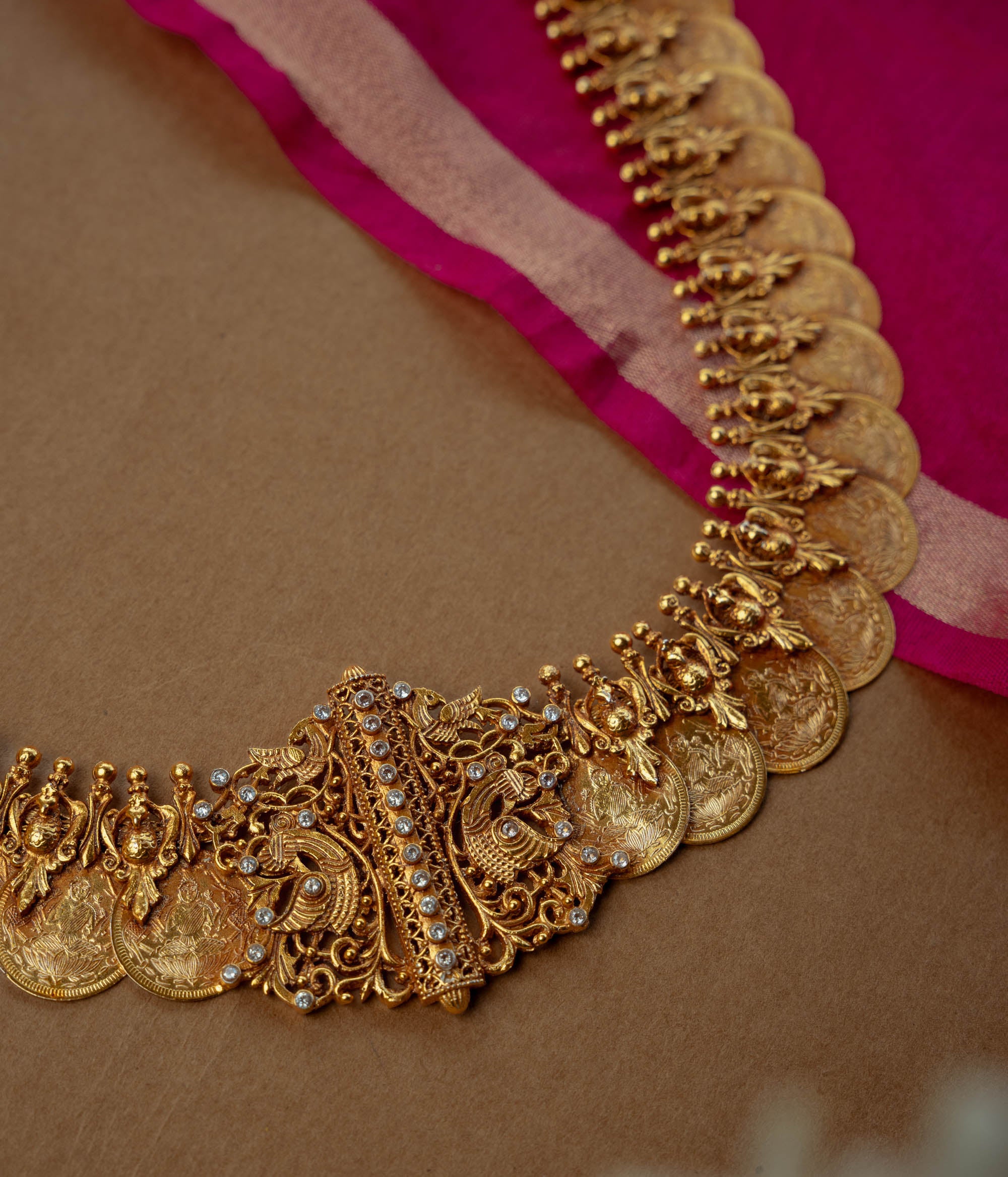 Temple Necklace with White Kundan Stone, themed around Classic.