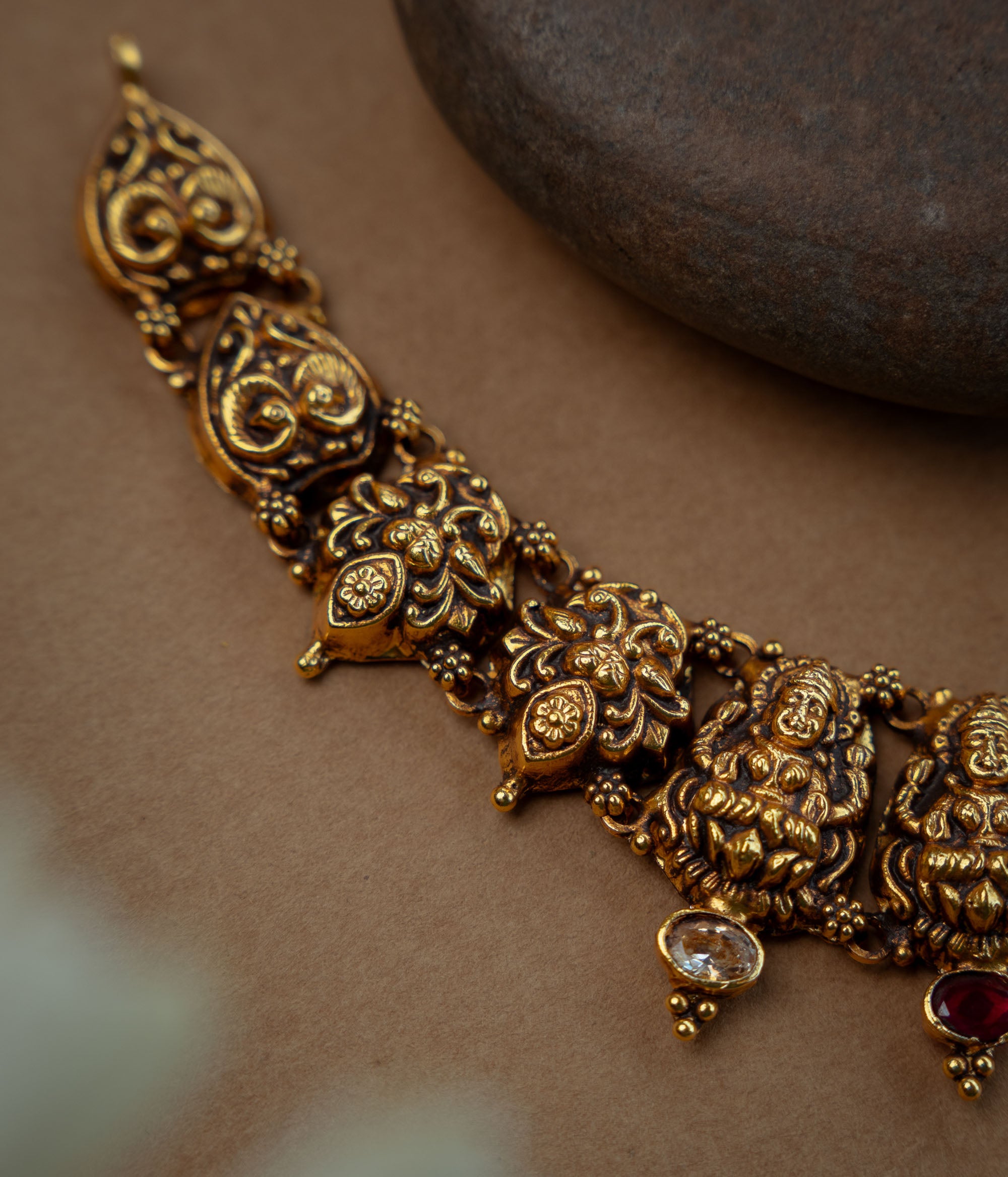 Temple Necklace with Red Kundan Stone, White Kundan Stone, themed around Goddess.