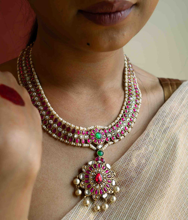 Flan Majestic Red and Green Kundan Necklace