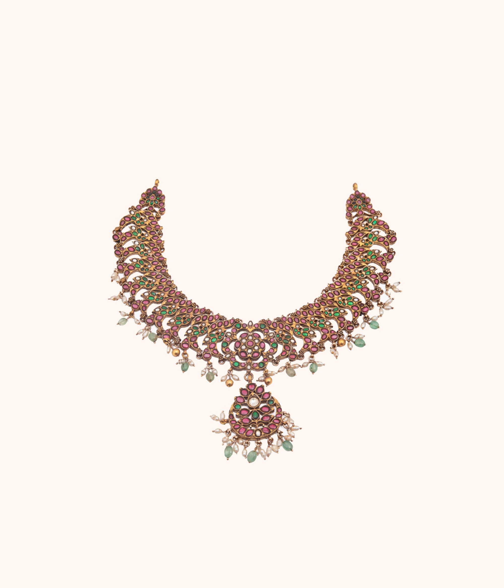 Jaari Red And Green Kundan Grand Necklace