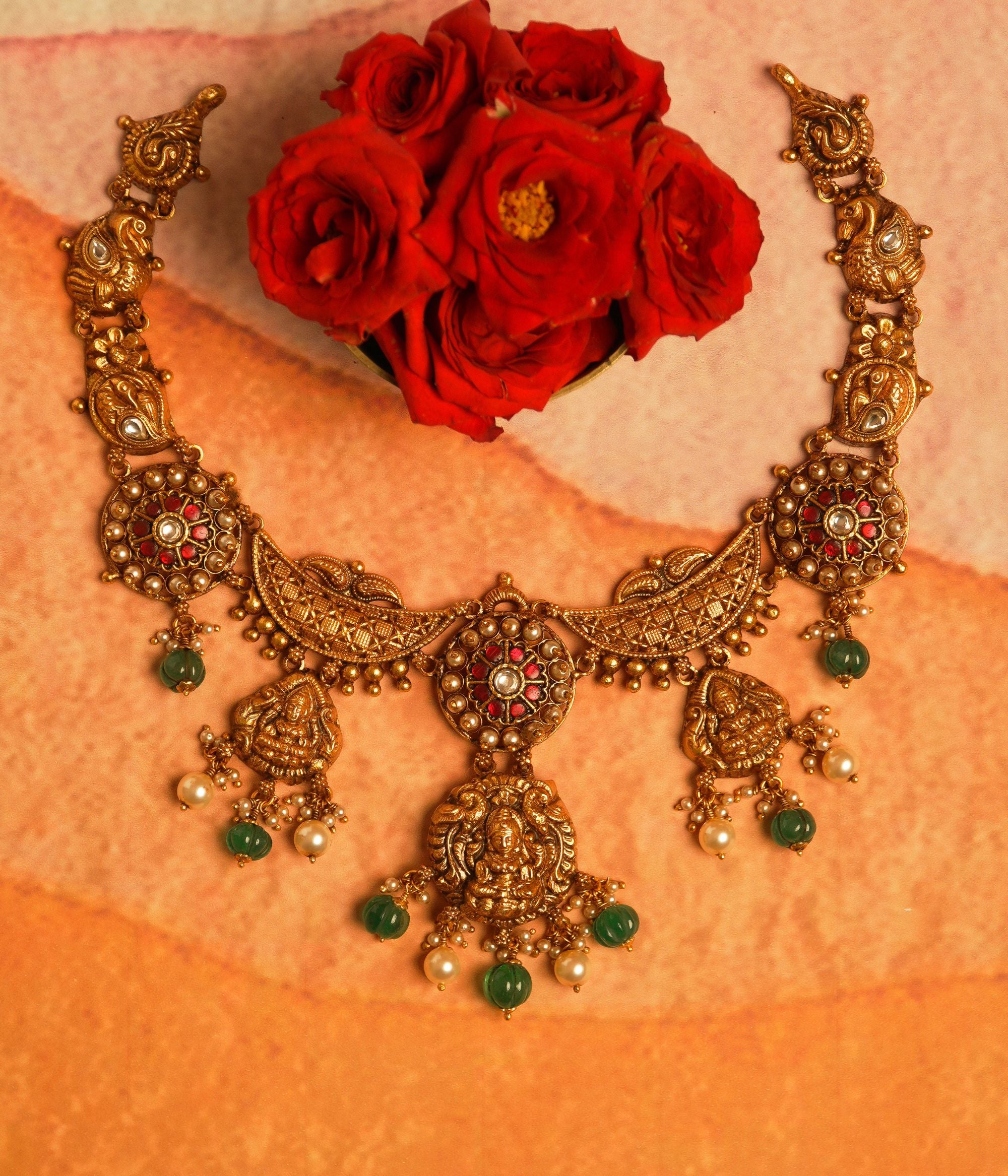 Handcrafted-silver-jewellery-necklace-Chennai.jpg
