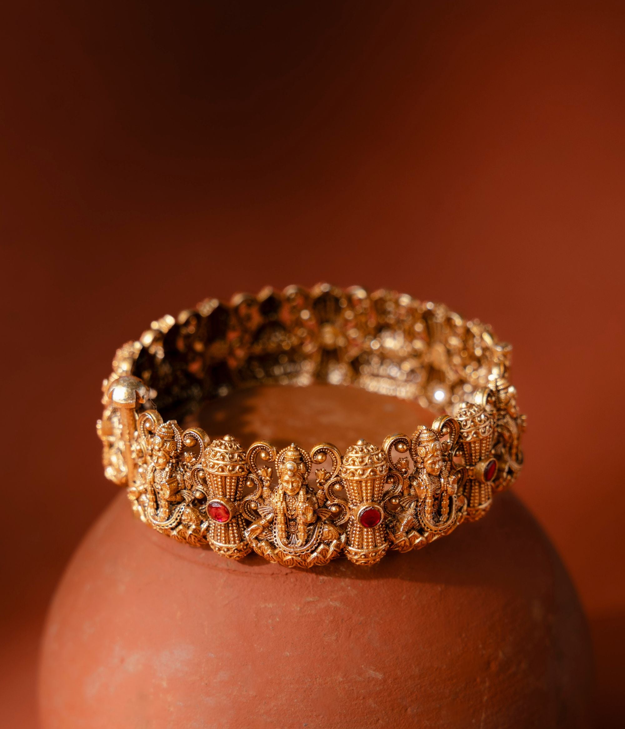 Unique-silver-jewellery-kada-Chennai.jpg