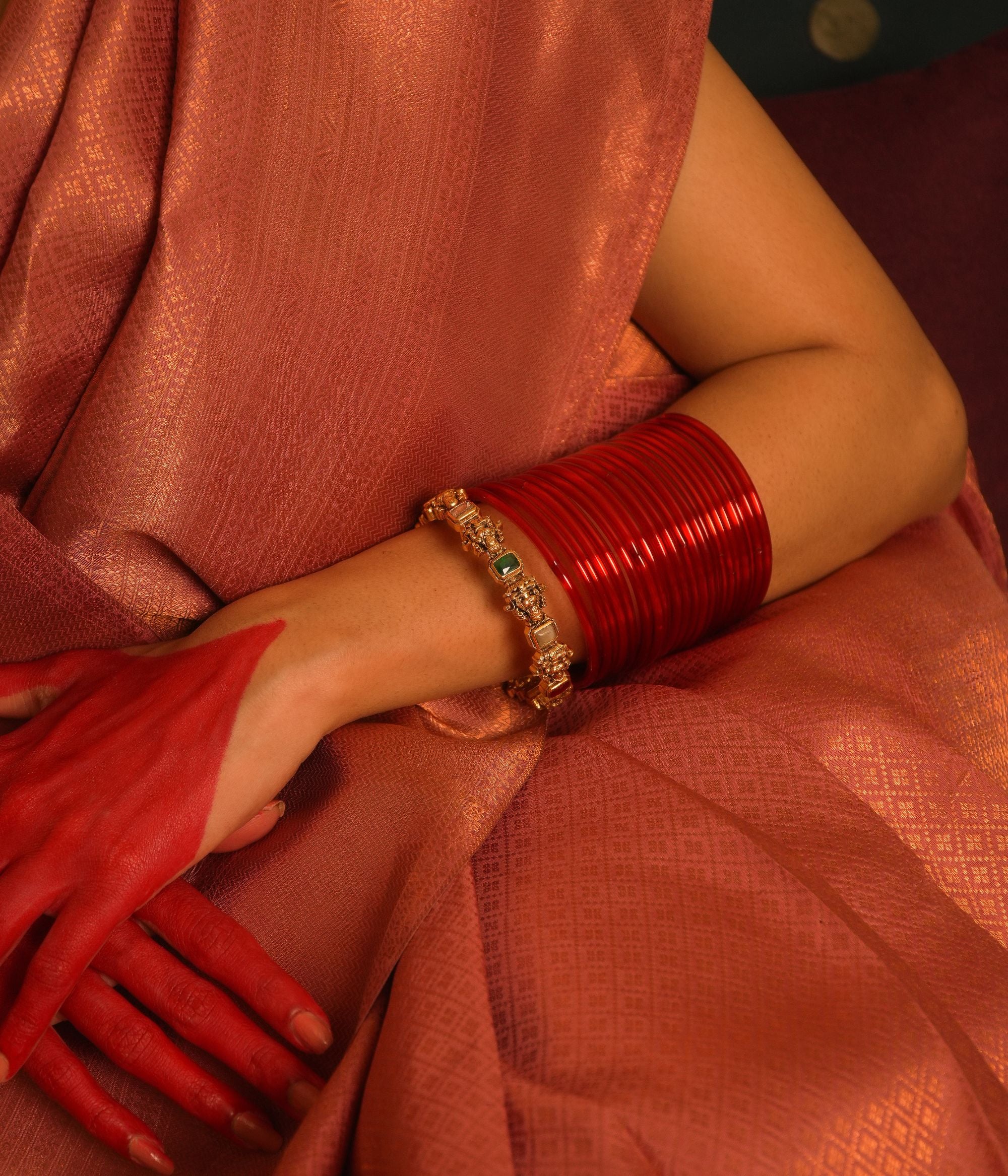 Handcrafted-silver-jewellery-bangle-Chennai.jpg