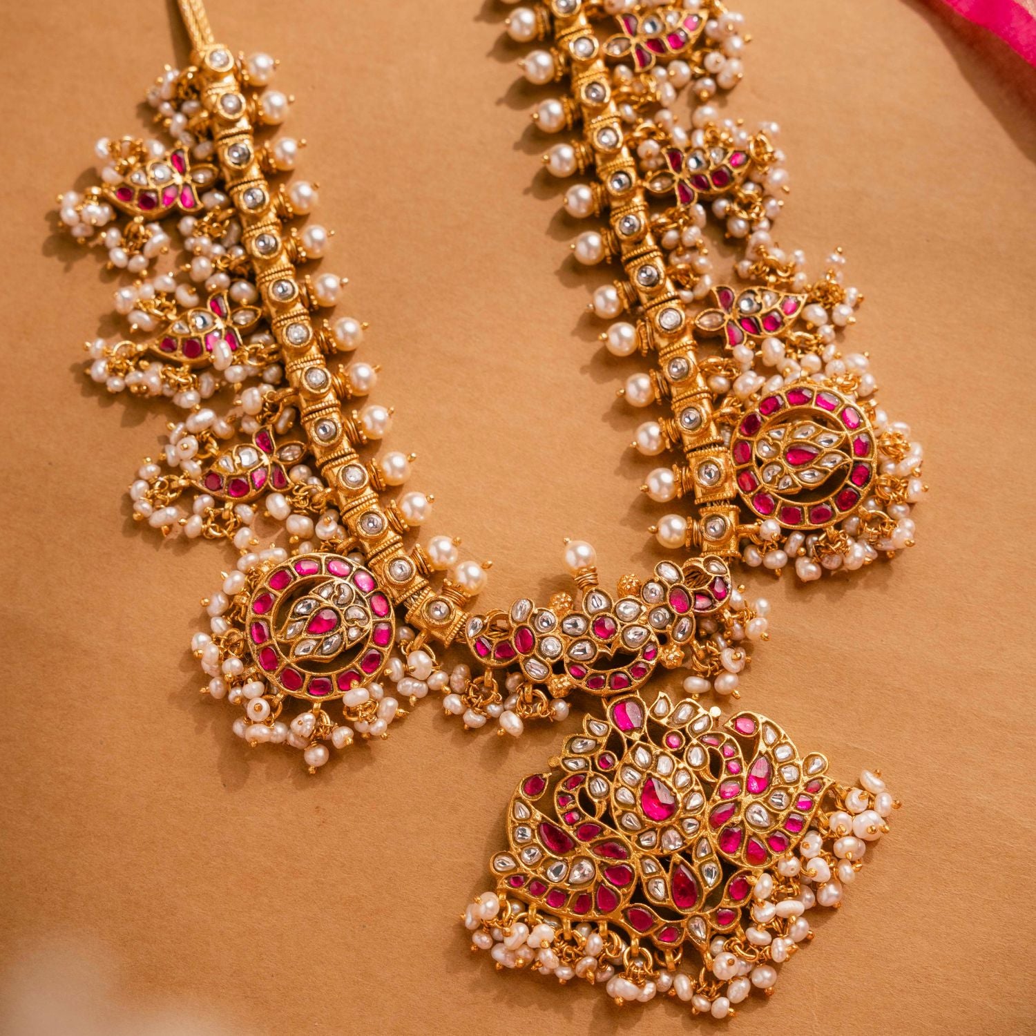 Exquisite-silver-jewellery-necklace-Chennai.jpg