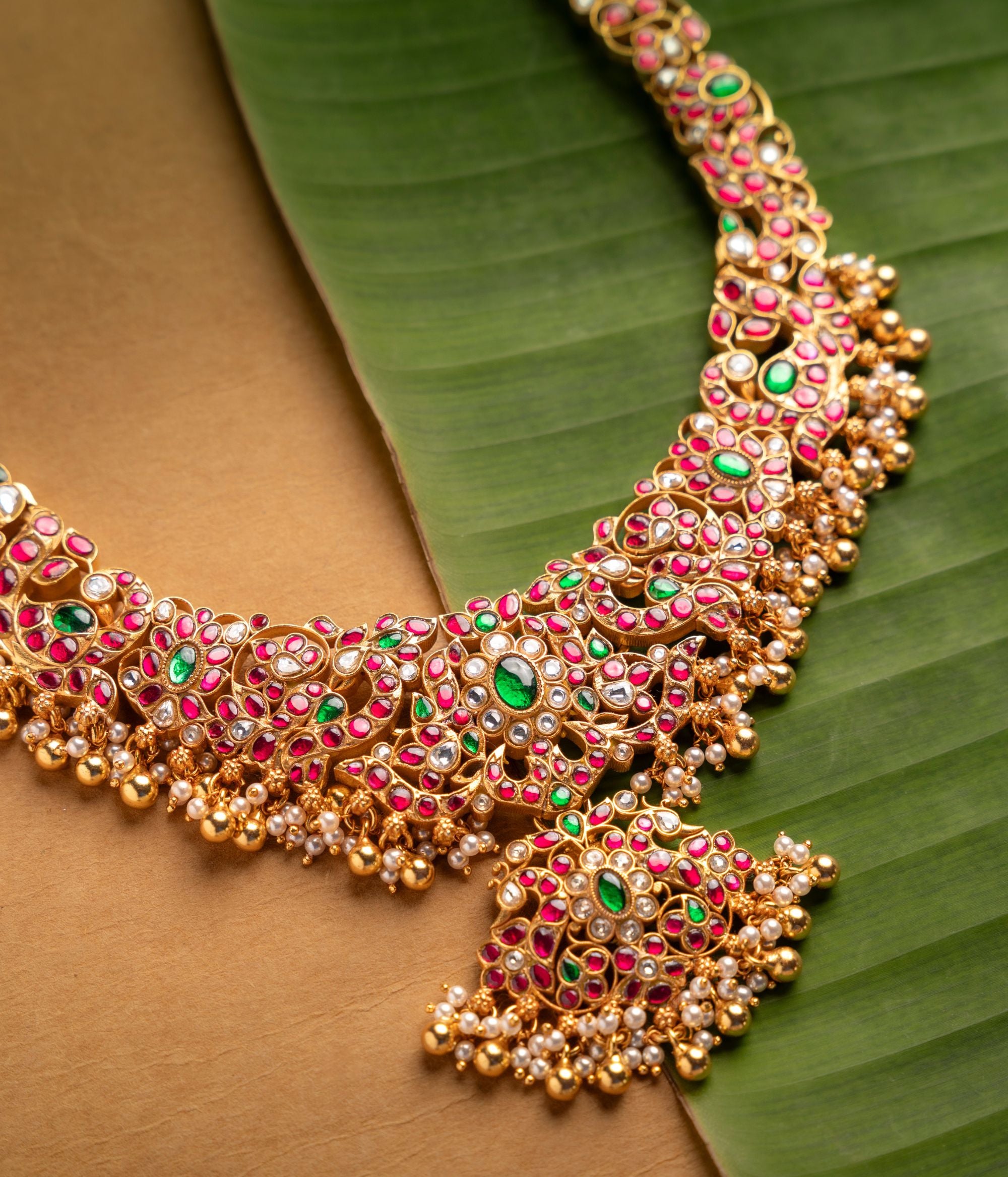 Handcrafted-silver-jewellery-necklace-Chennai.jpg