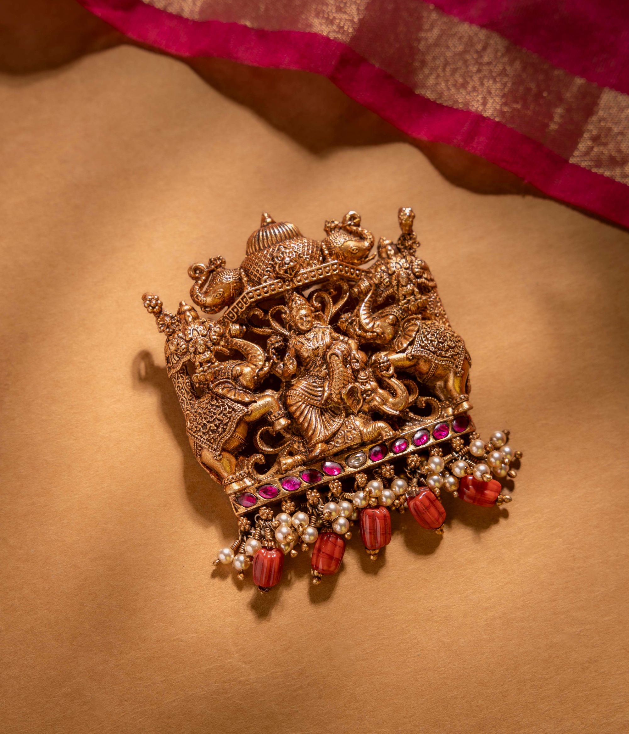 Handcrafted-silver-jewellery-pendant-Chennai.jpg