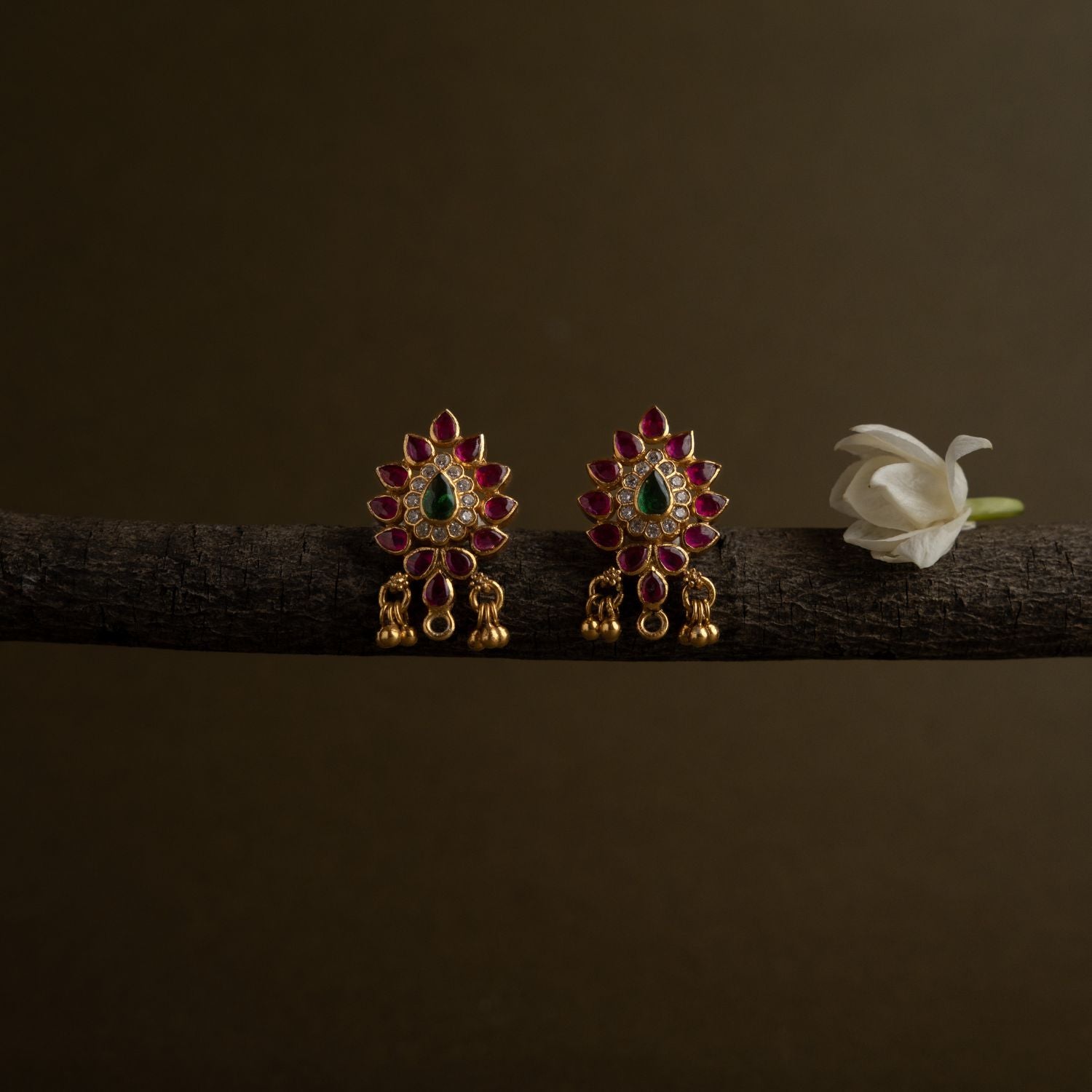 Traditional-silver-jewellery-earrings-Chennai.jpg