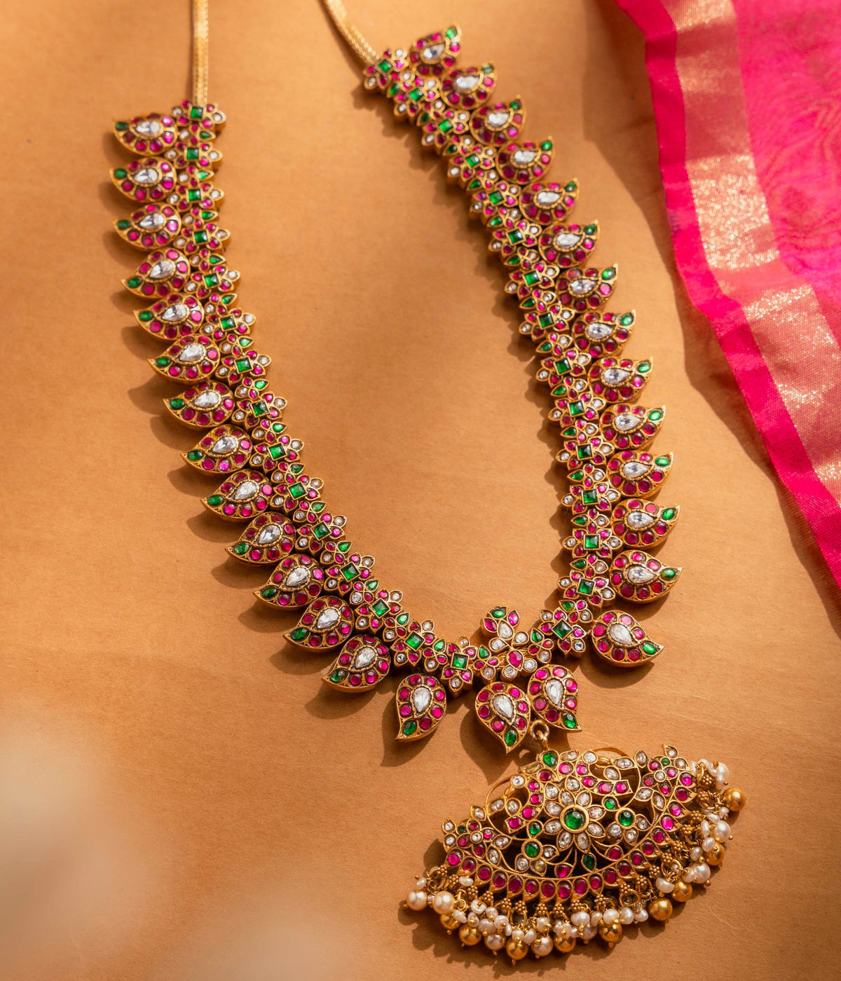 Luxury-silver-jewellery-necklace-Chennai.jpg