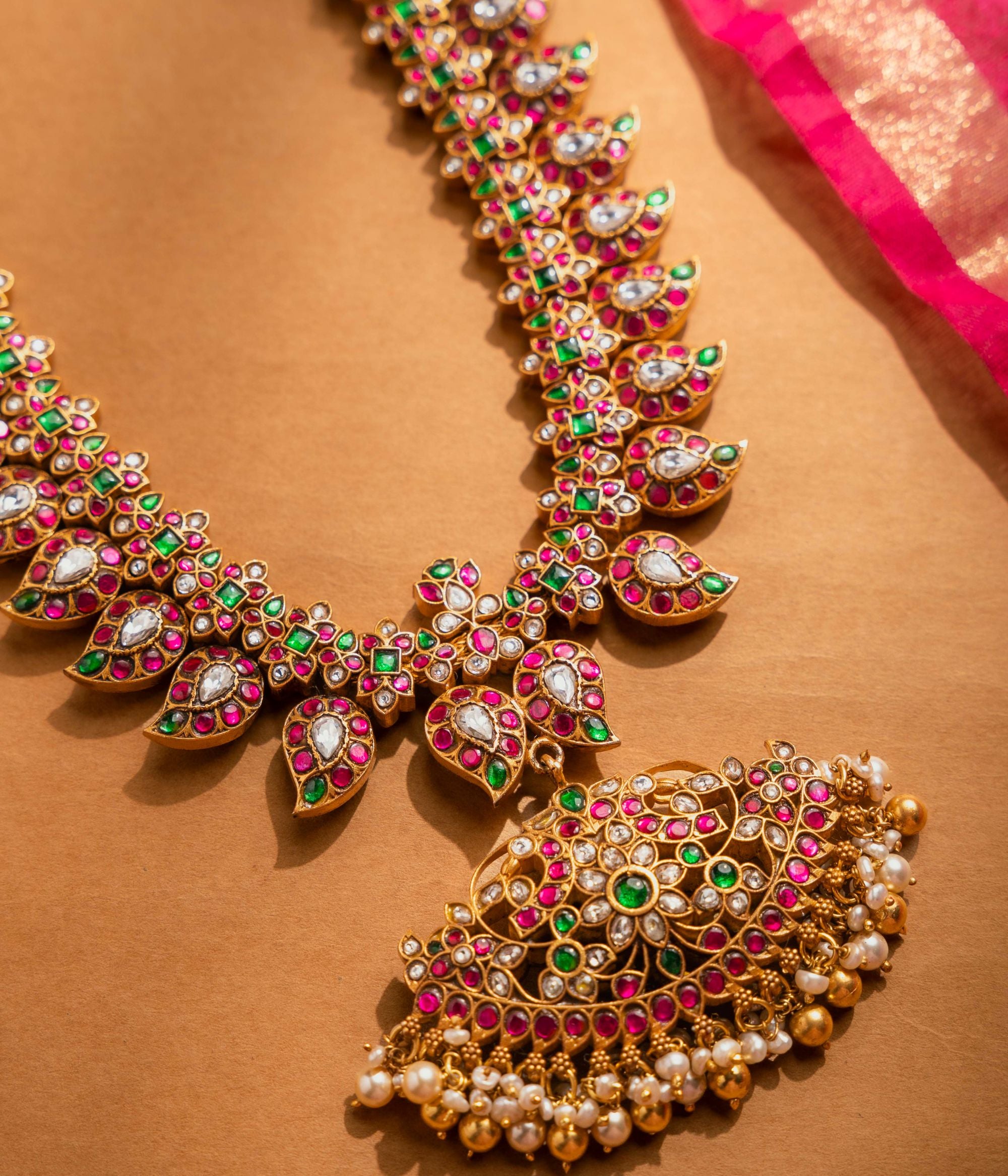Exquisite-silver-jewellery-necklace-Chennai.jpg