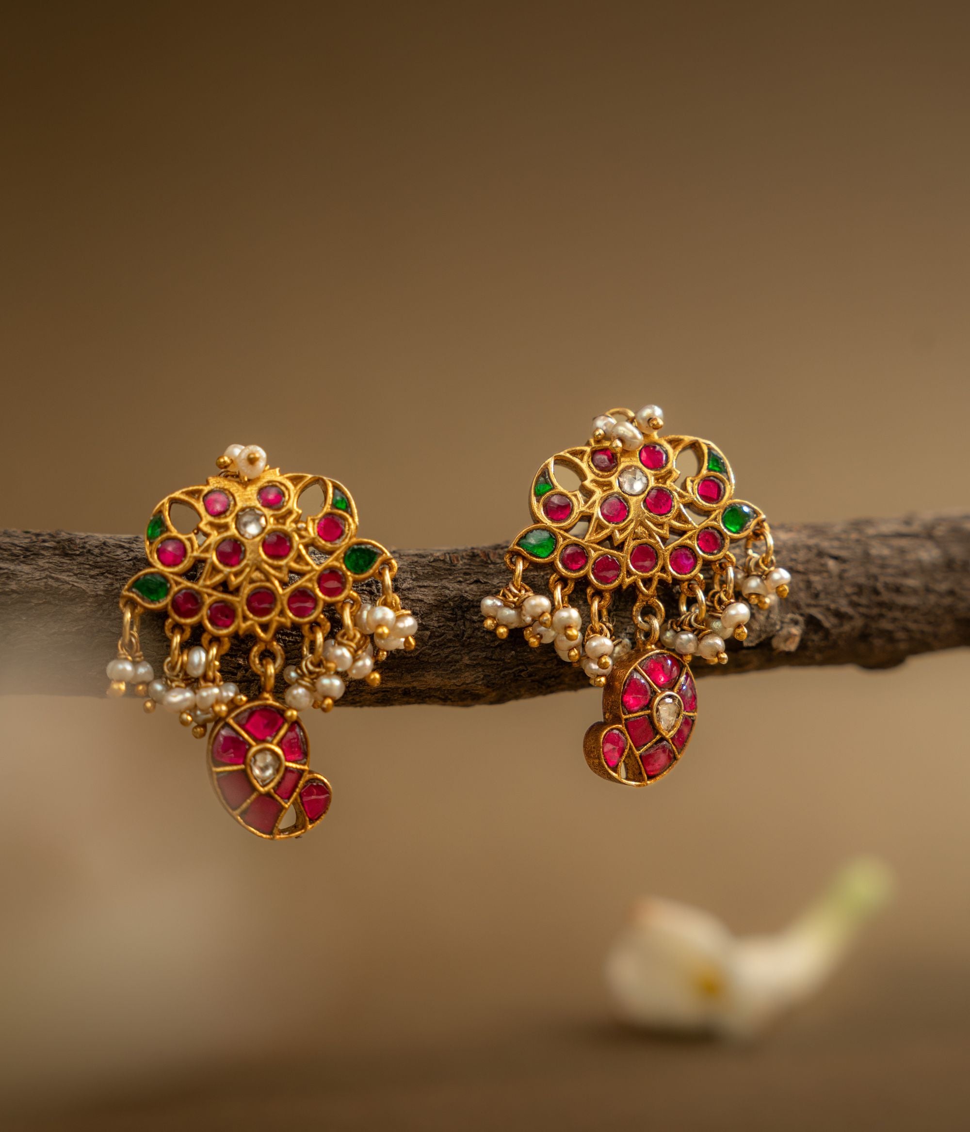 Luxury-silver-jewellery-earrings-Chennai.jpg