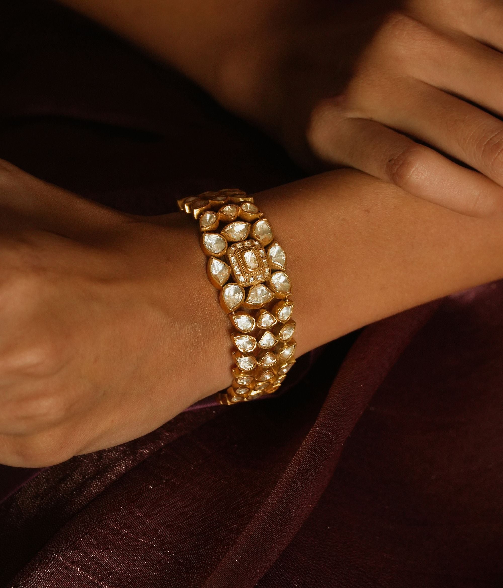 Luxury-silver-jewellery-bracelet-Chennai.jpg