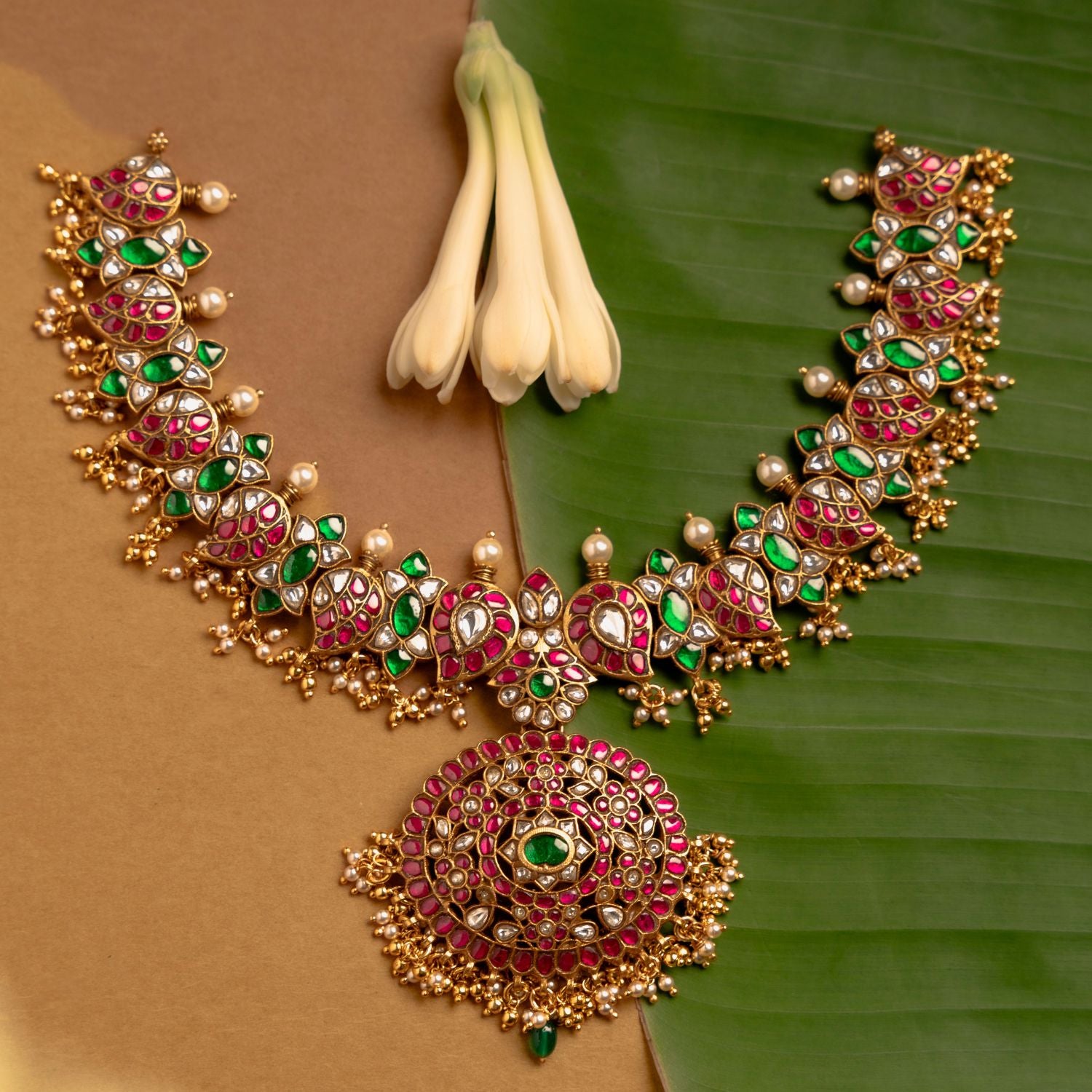 Traditional-silver-jewellery-necklace-Chennai.jpg