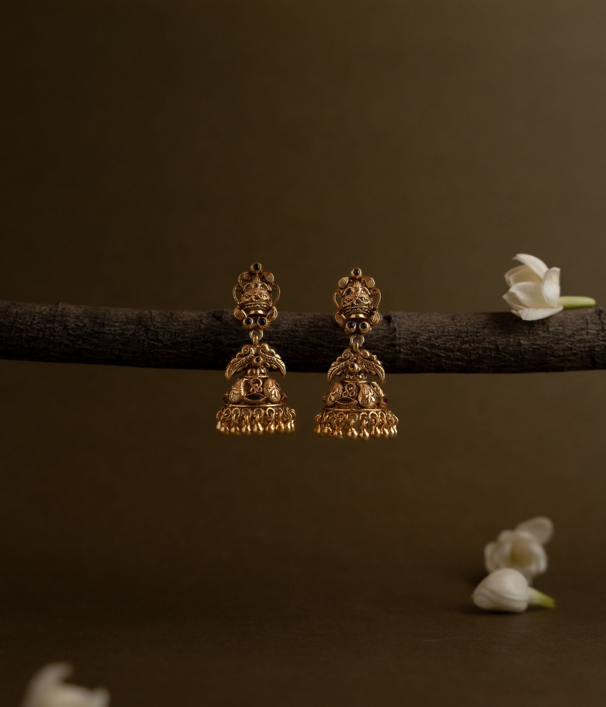 Luxury-silver-jewellery-earrings-Chennai.jpg