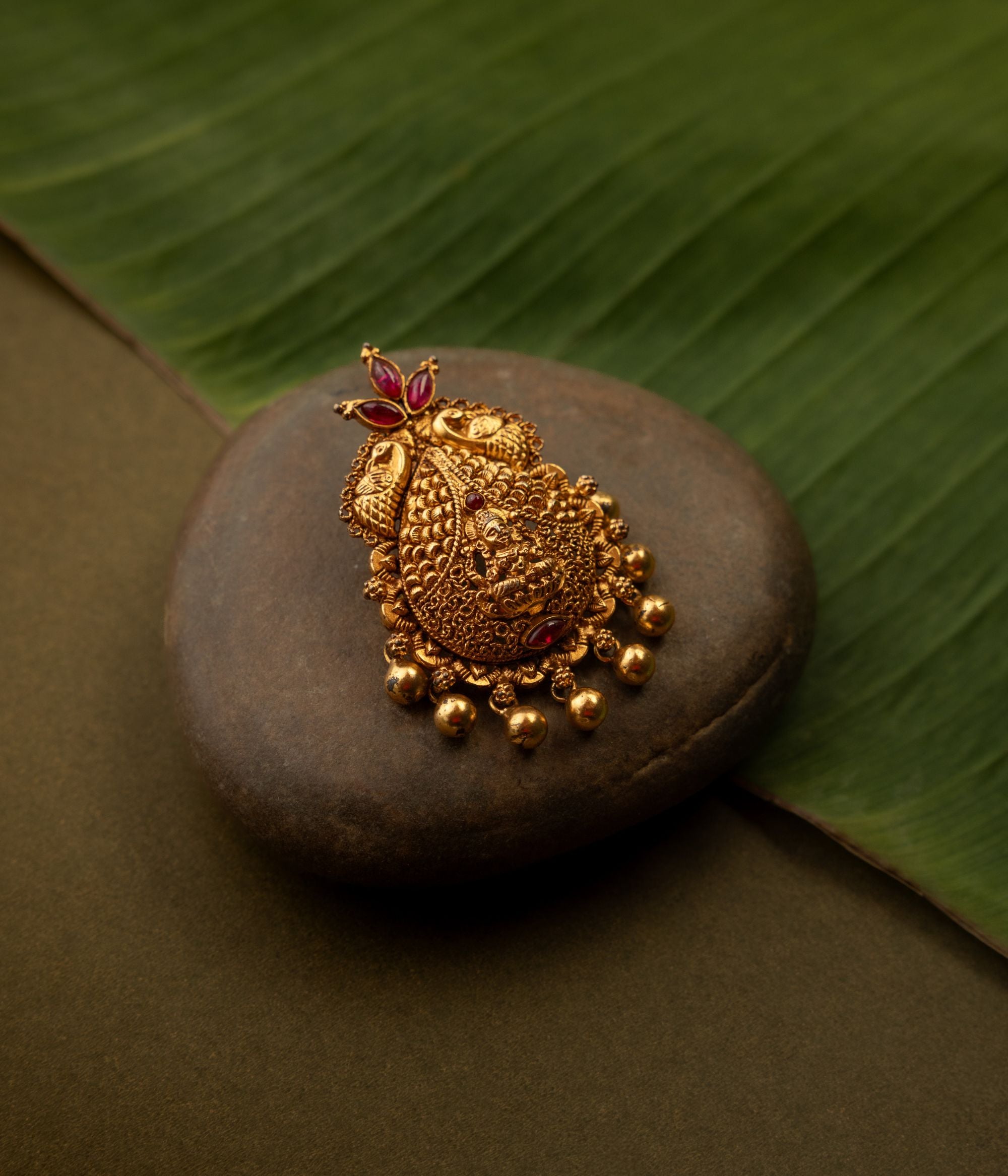 Handcrafted-silver-jewellery-pendant-Chennai.jpg