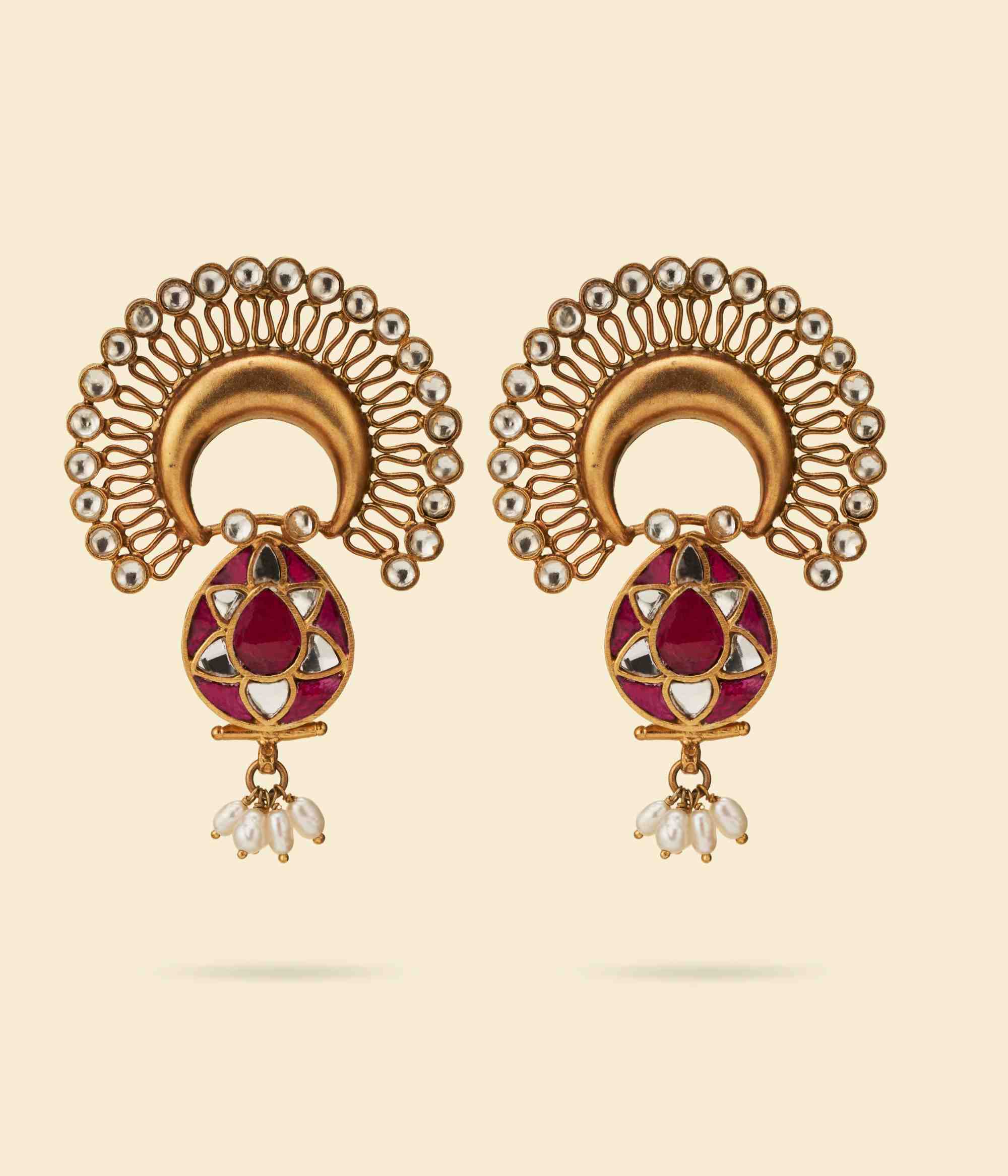 Hindola Kundan Earring