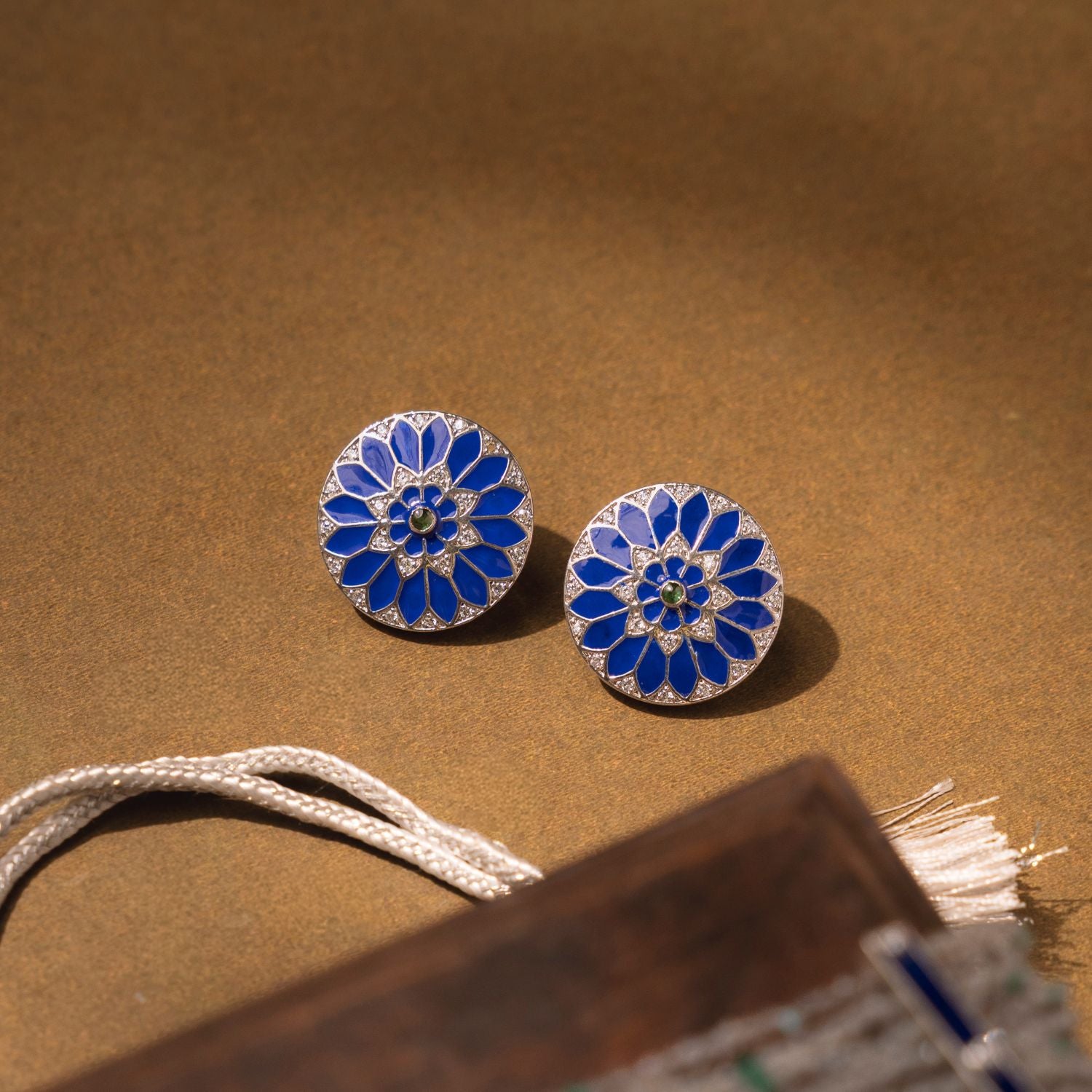 Traditional-silver-jewellery-studs-Chennai.jpg