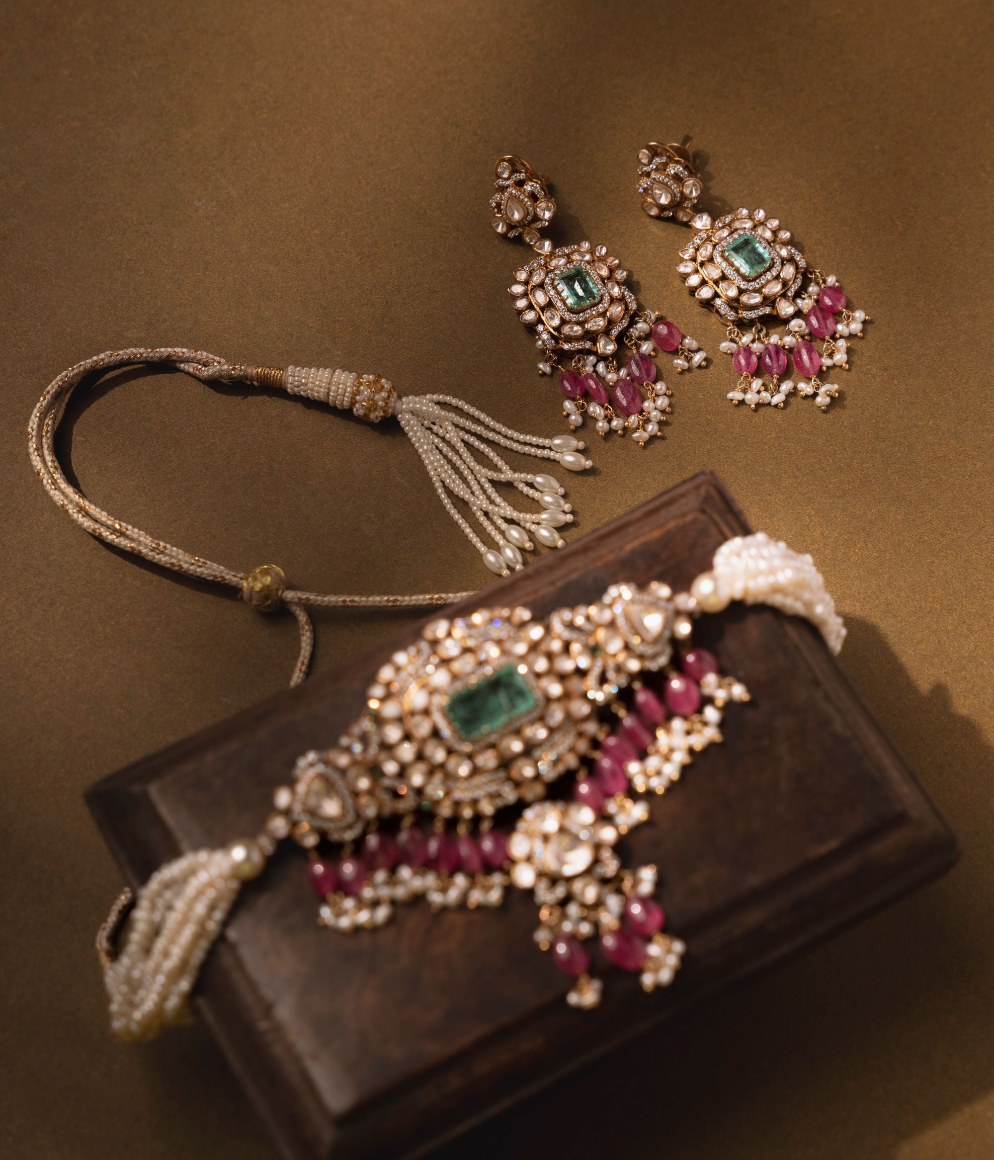 Exquisite-silver-jewellery-choker-Chennai.jpg