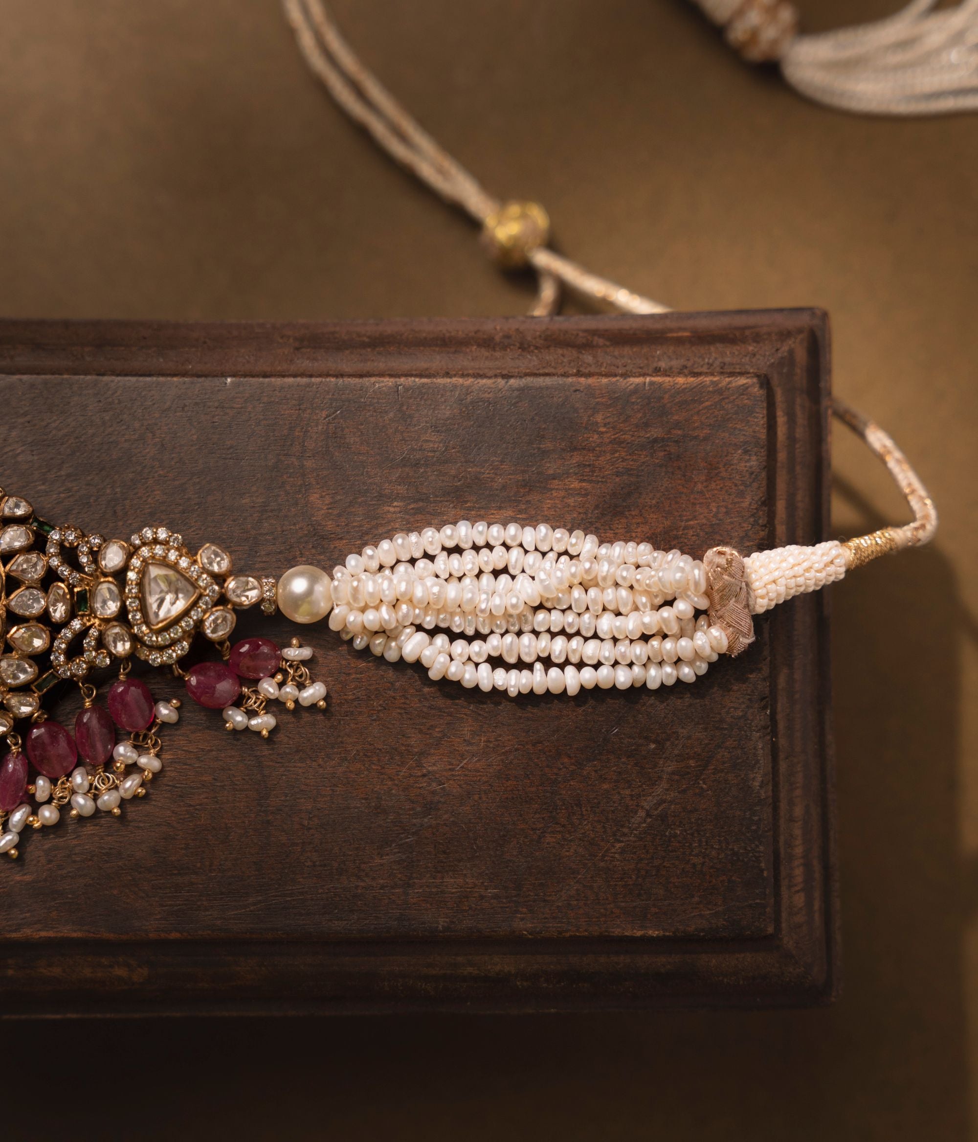 Traditional-silver-jewellery-choker-Chennai.jpg