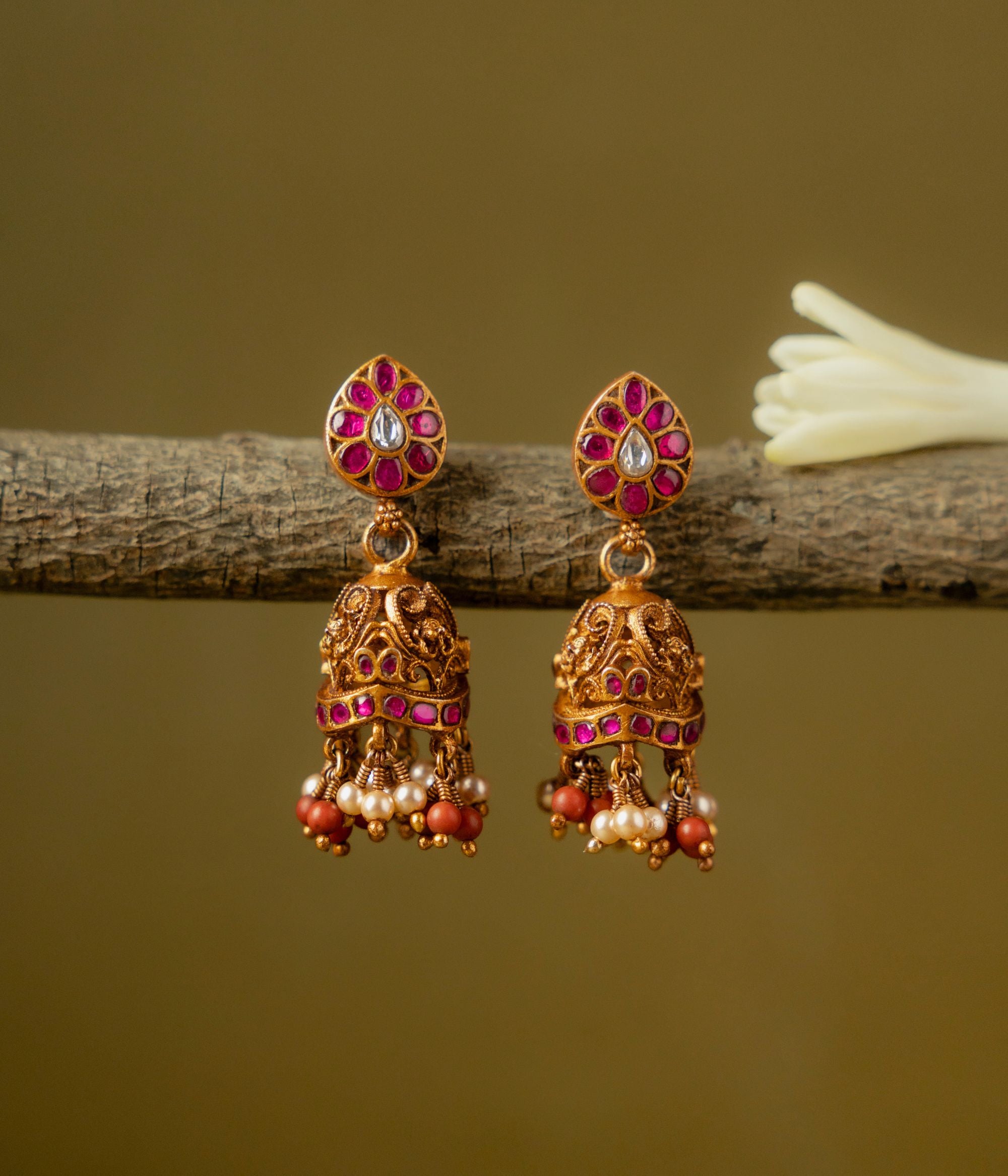 Handcrafted-silver-jewellery-earrings-Chennai.jpg