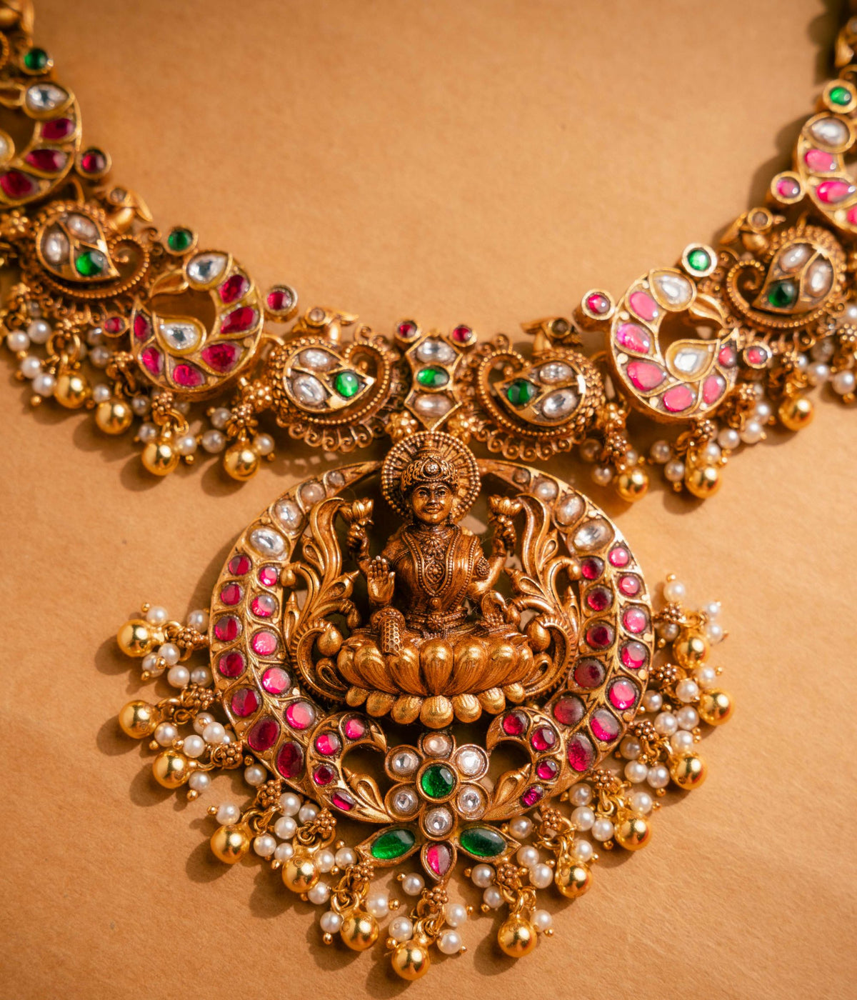 Handcrafted-silver-jewellery-necklace-Chennai.jpg