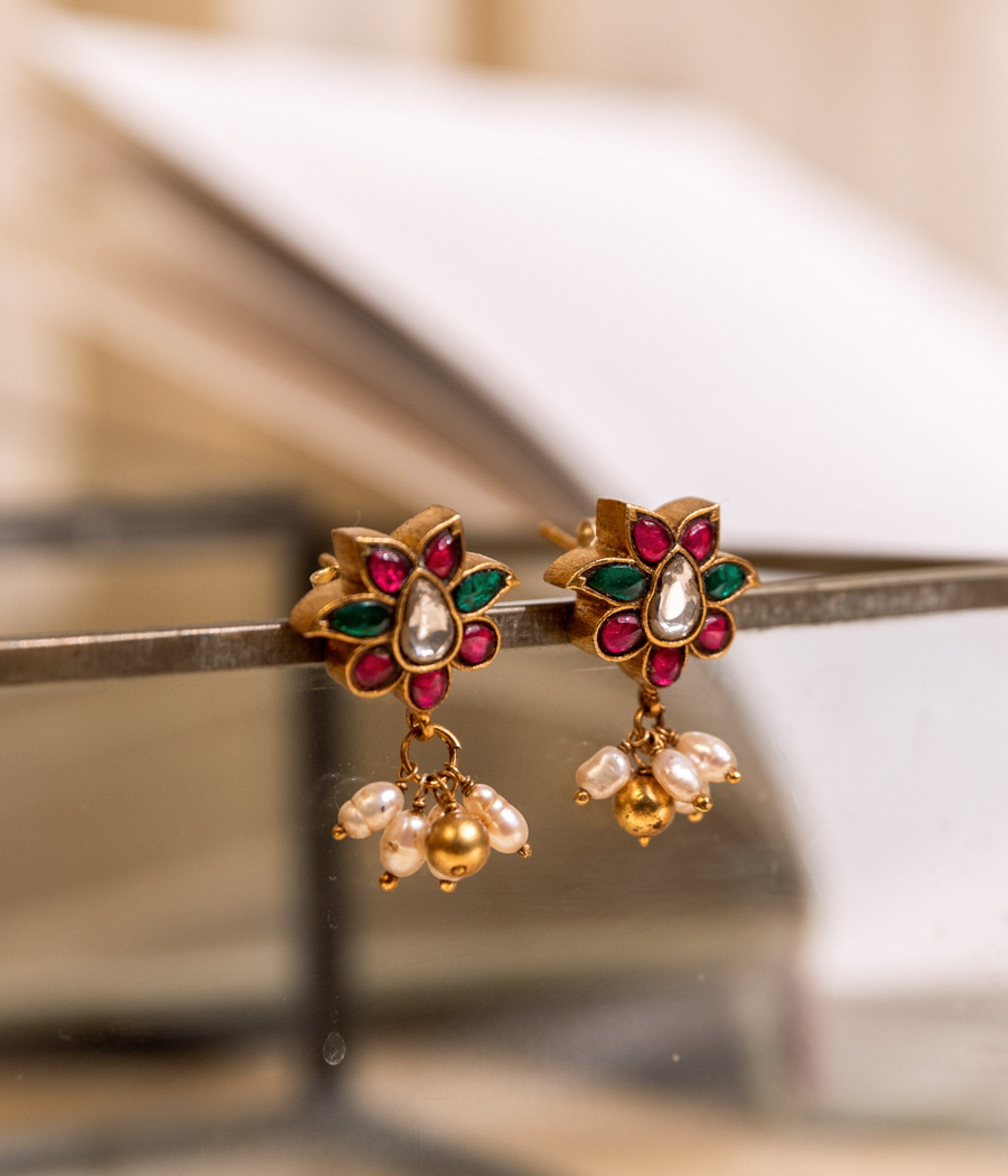 Divika Kundan Earrings