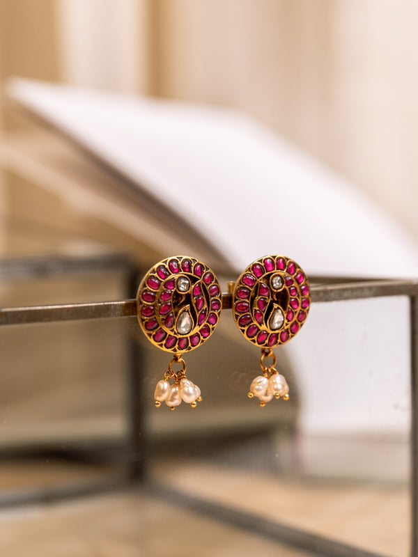 Chandhini Traditional Red Kundan Earrings
