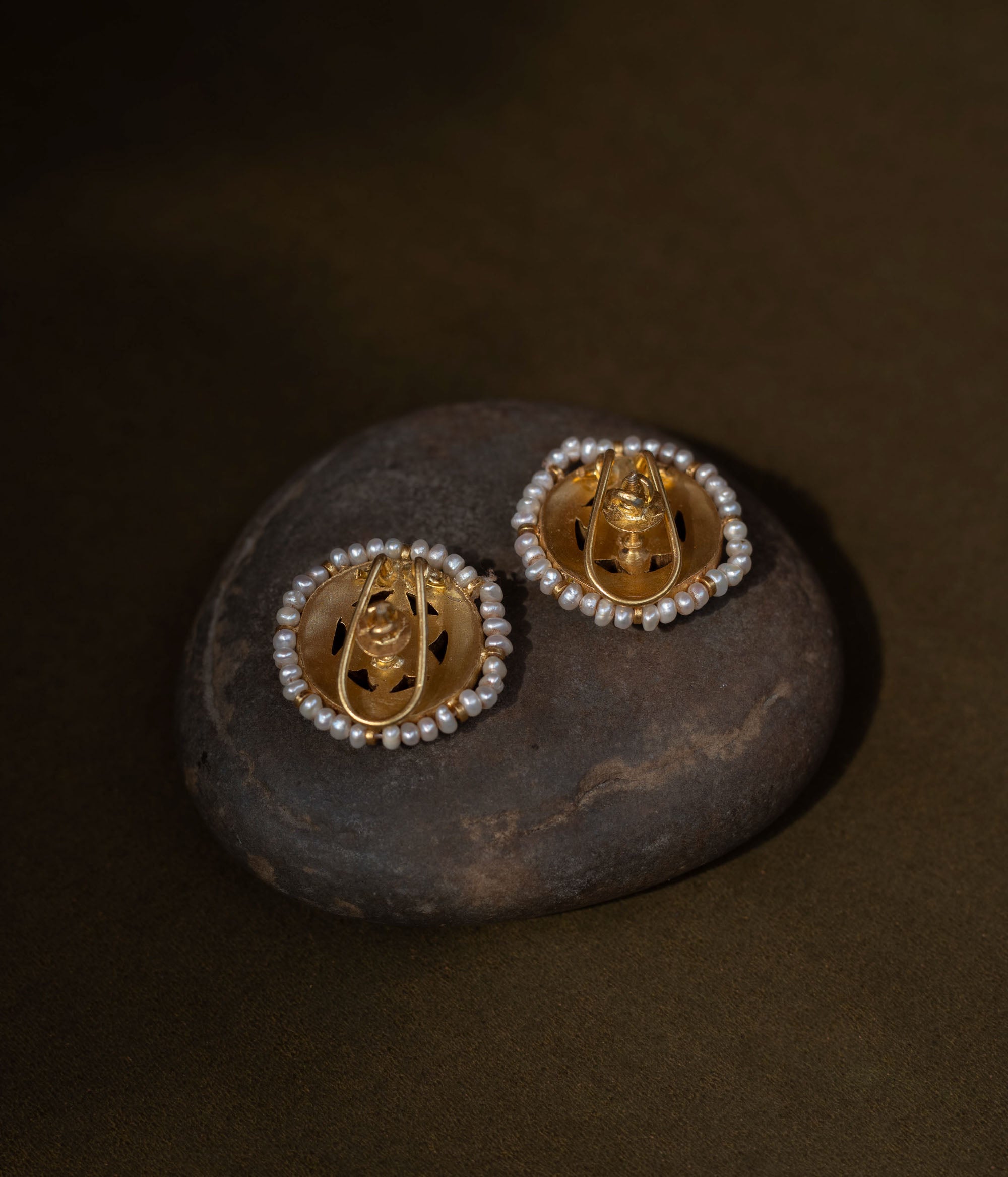 Red & White Kundan Stud Earrings for Brides