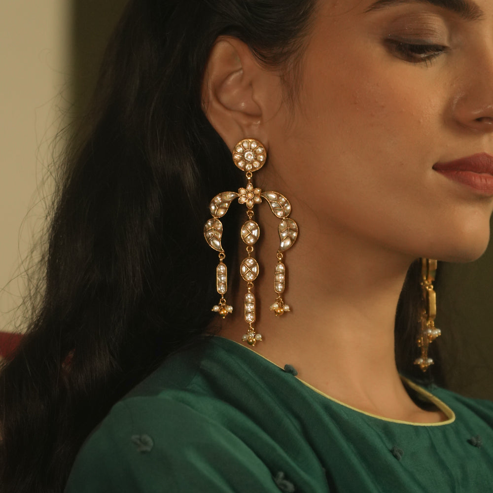 Rue Earrings - fantasy jewelry with elegance and charm, perfect for royal and magical moments.