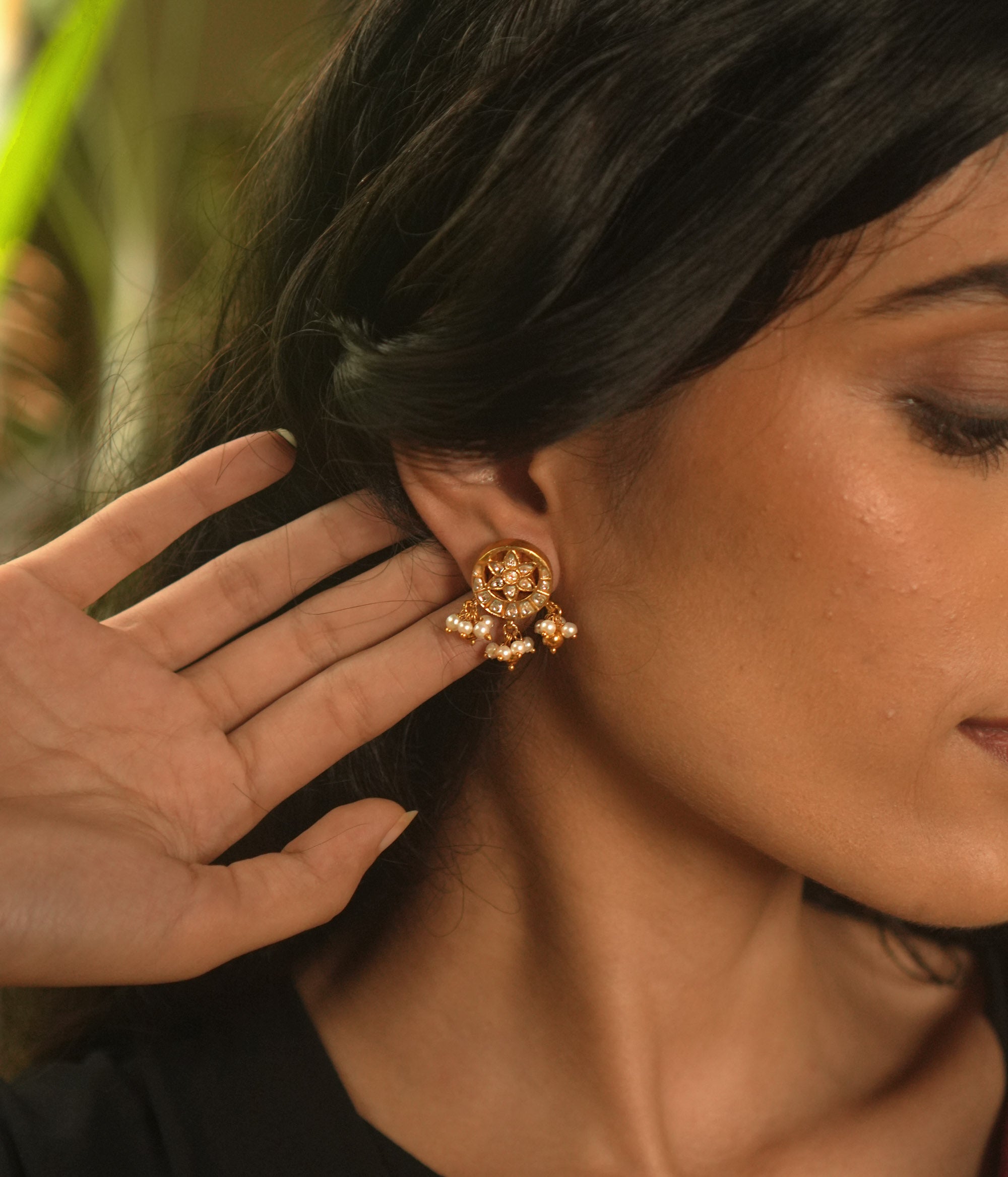 Vashti Esrrings - fantasy jewelry with elegance and charm, perfect for royal and magical moments.
