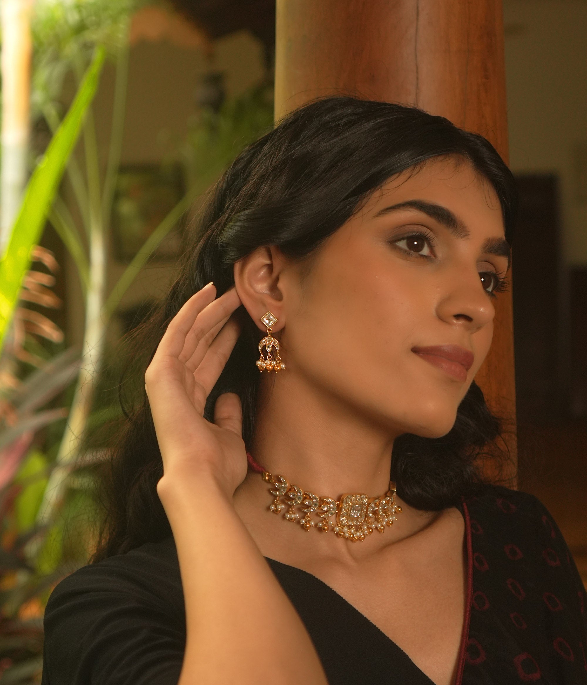 Jeanne Earrings - fantasy jewelry with elegance and charm, perfect for royal and magical moments.