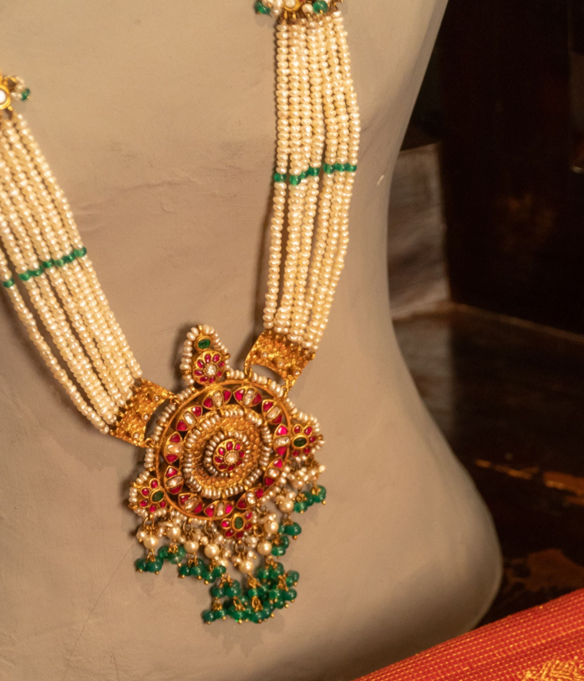 Vishvaja Necklace