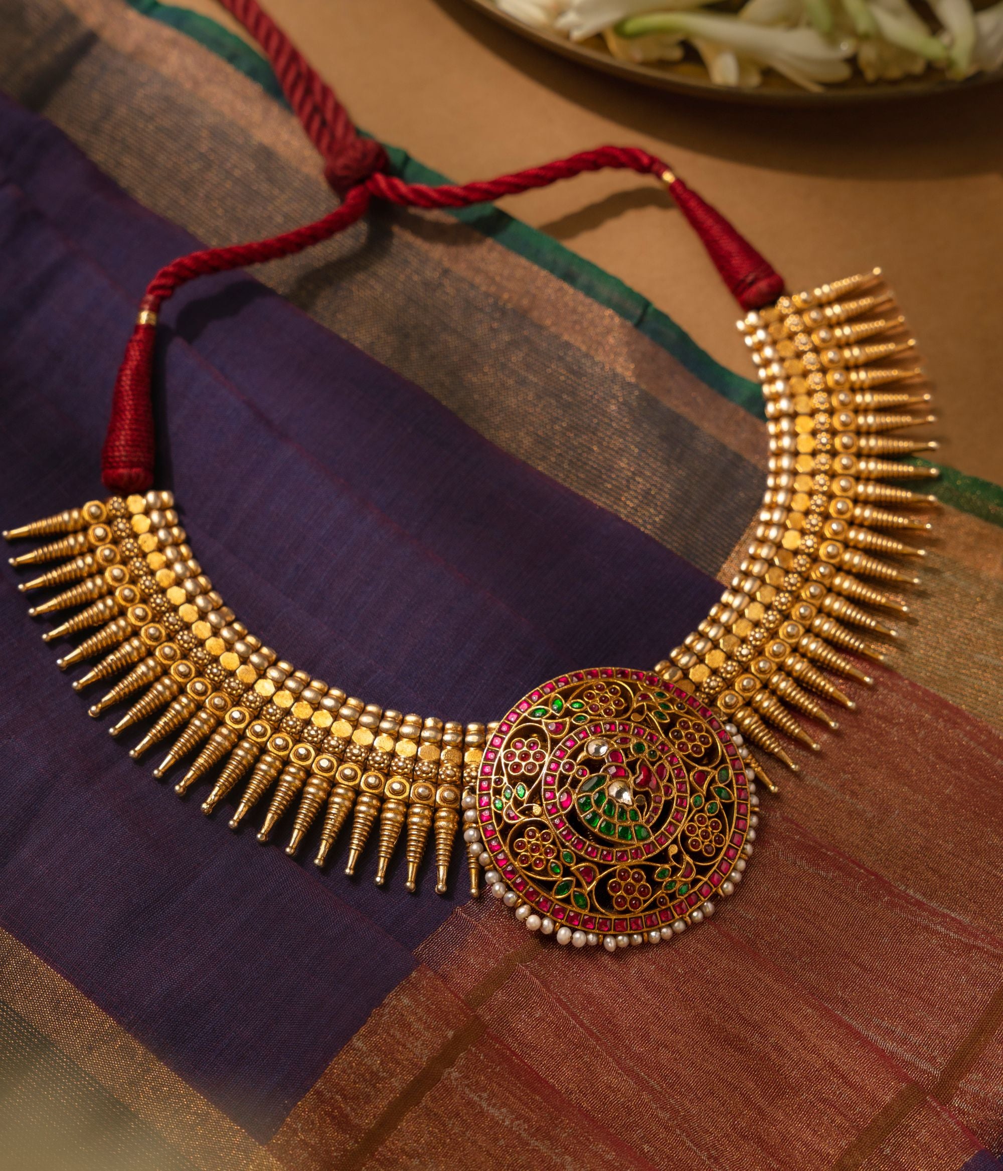 Handcrafted-silver-jewellery-necklace-Chennai.jpg