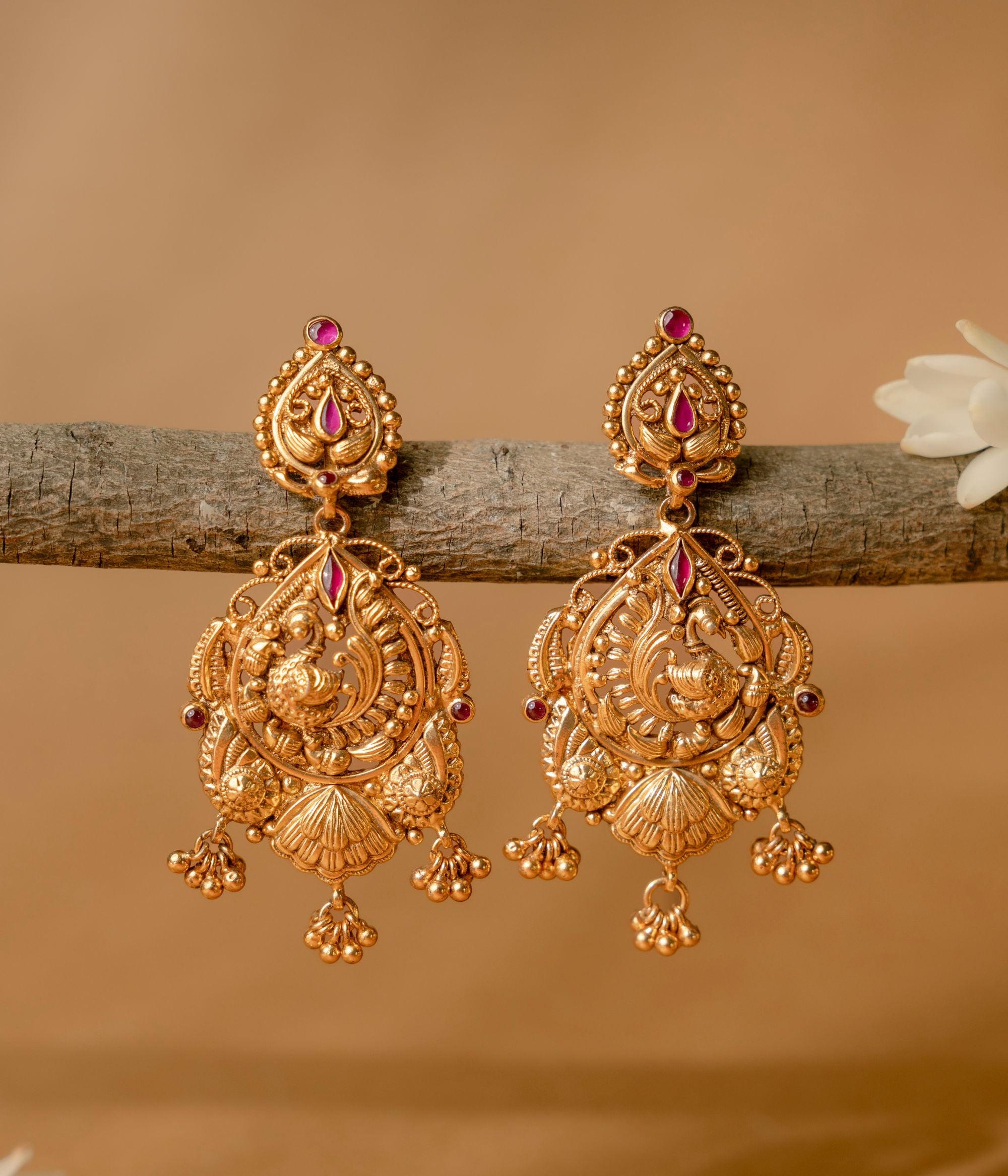 Handcrafted-silver-jewellery-earrings-Chennai.jpg