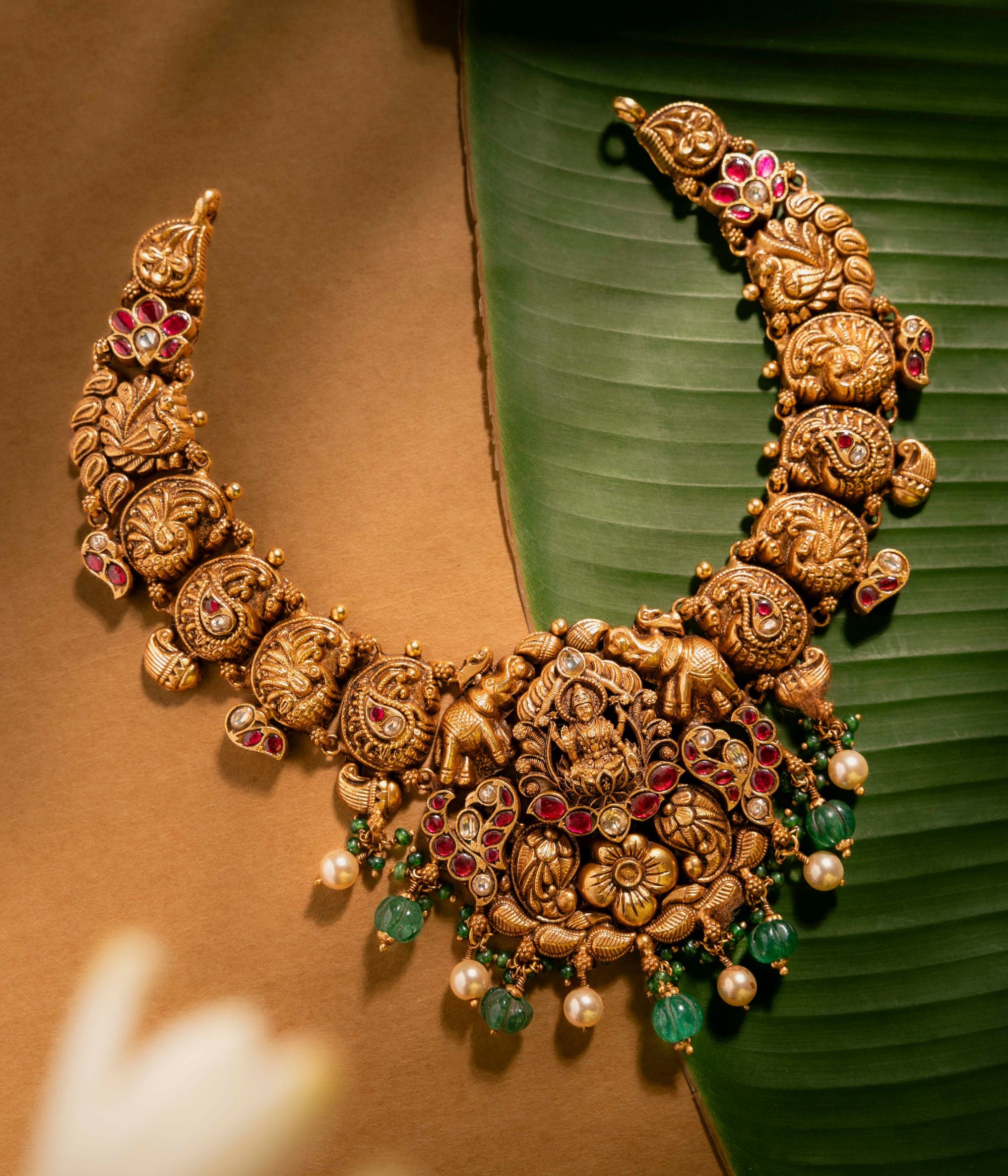 Handcrafted-silver-jewellery-necklace-Chennai.jpg