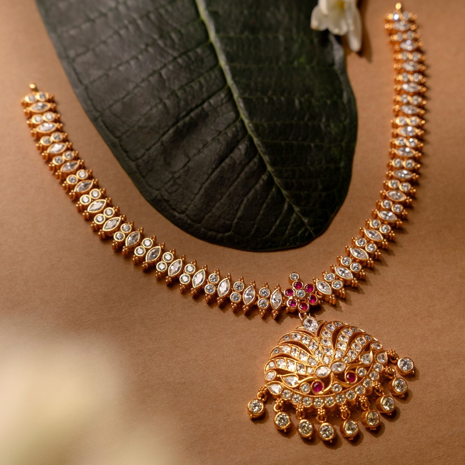 Traditional-silver-jewellery-necklace-Chennai.jpg