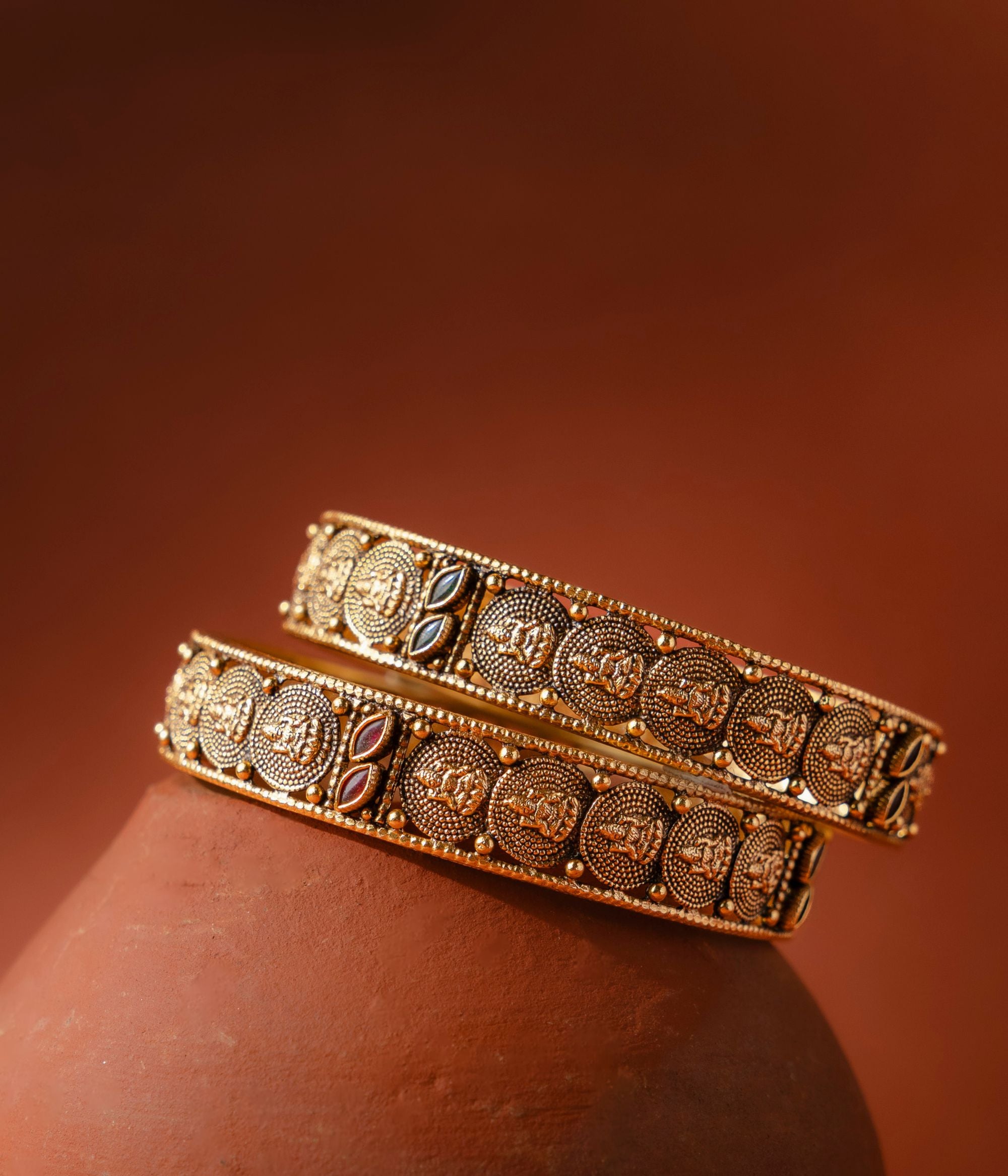 Handcrafted-silver-jewellery-bangles-Chennai.jpg