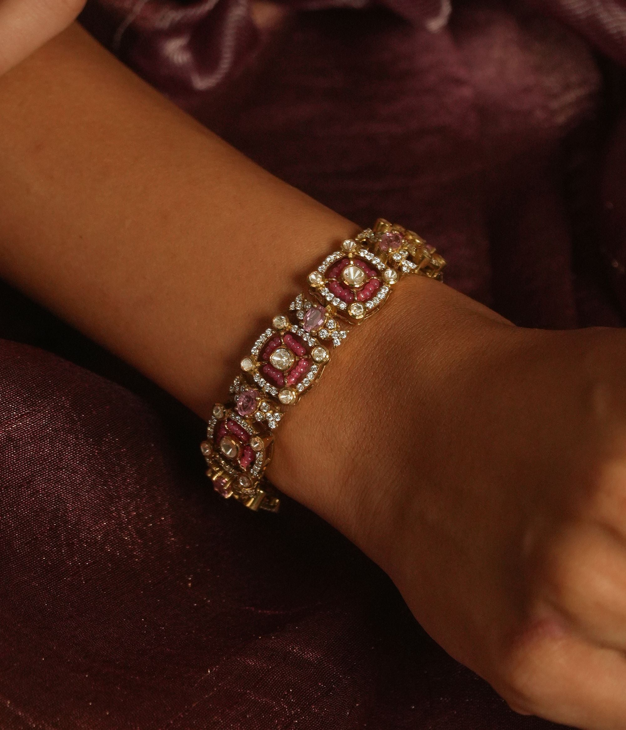 Luxury-silver-jewellery-bracelet-Chennai.jpg