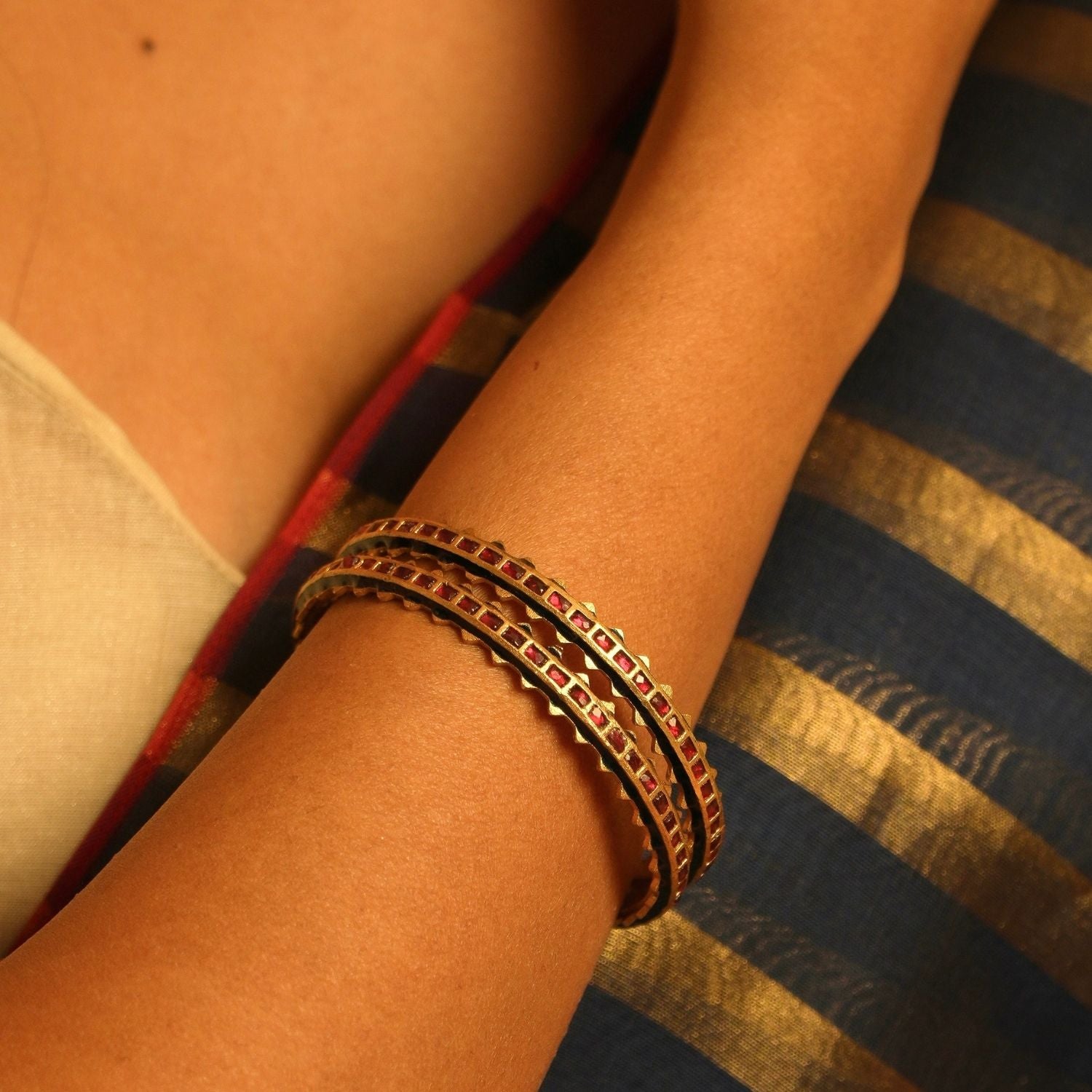 Handcrafted-silver-jewellery-bangles-Chennai.jpg