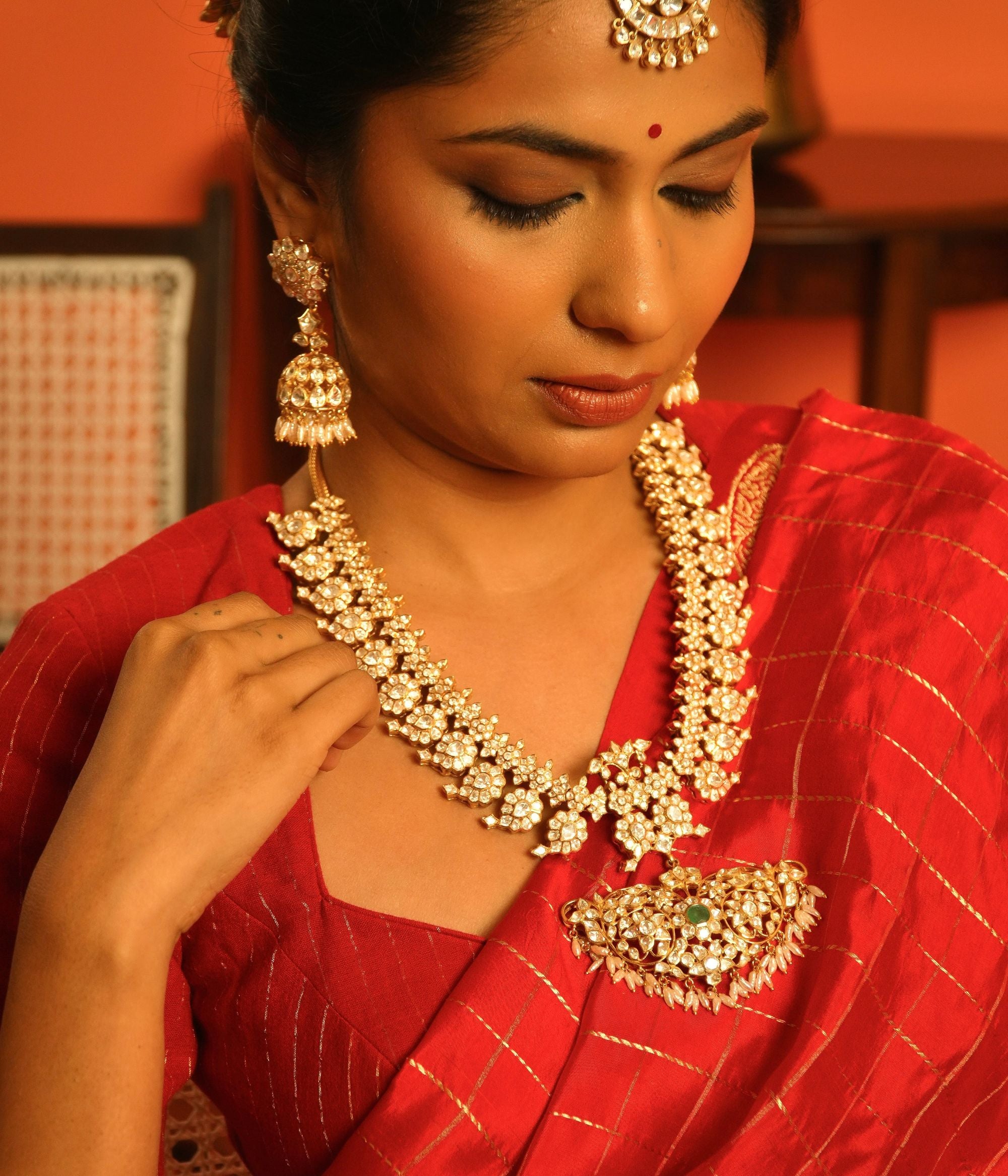 Handcrafted-silver-jewellery-necklace-Chennai.jpg