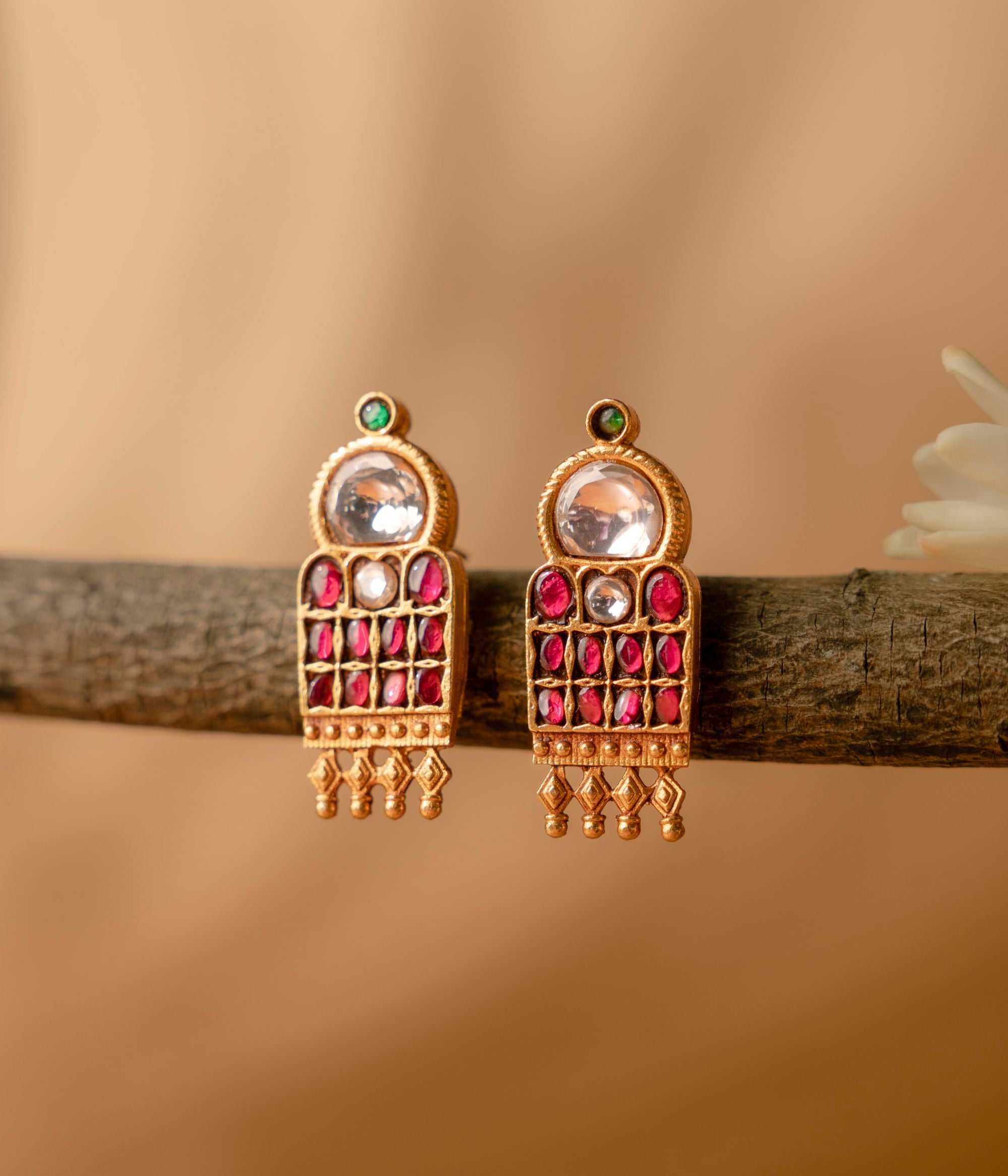 Handcrafted-silver-jewellery-studs-Chennai.jpg