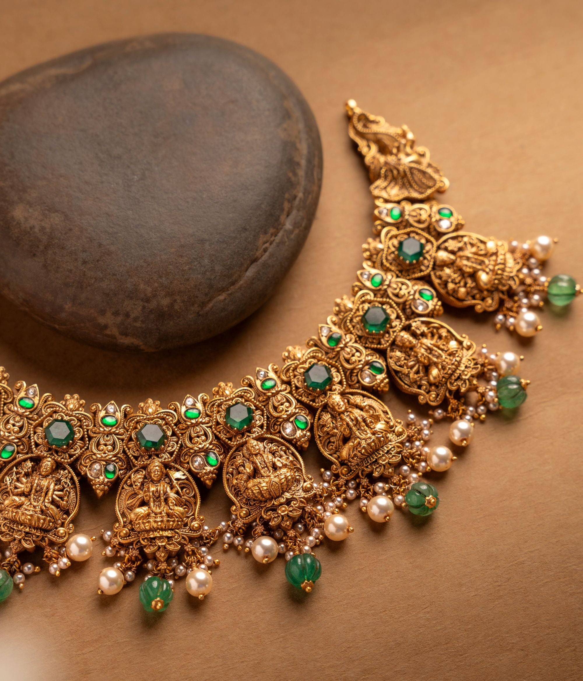 Exquisite-silver-jewellery-necklace-Chennai.jpg
