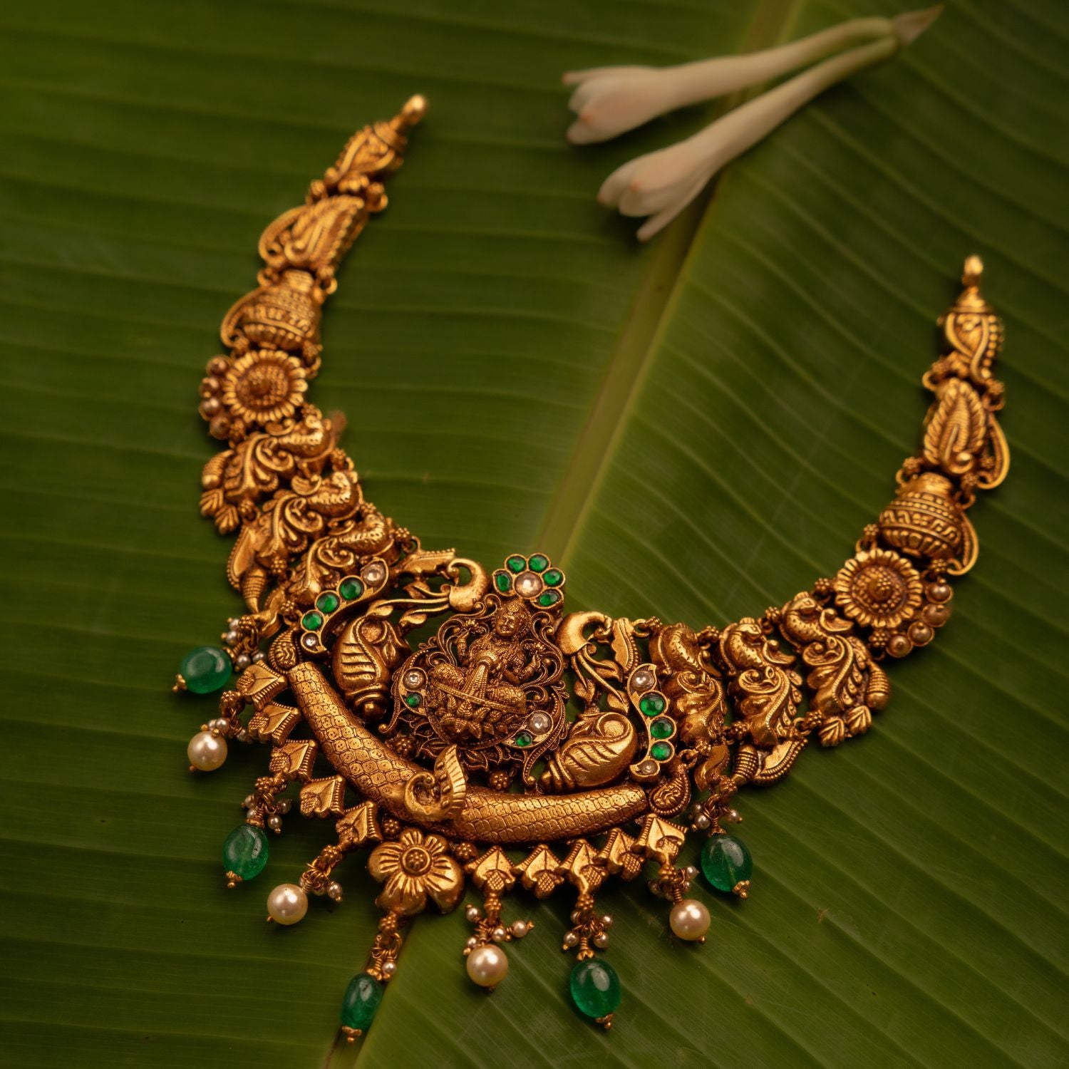 Traditional-silver-jewellery-necklace-Chennai.jpg