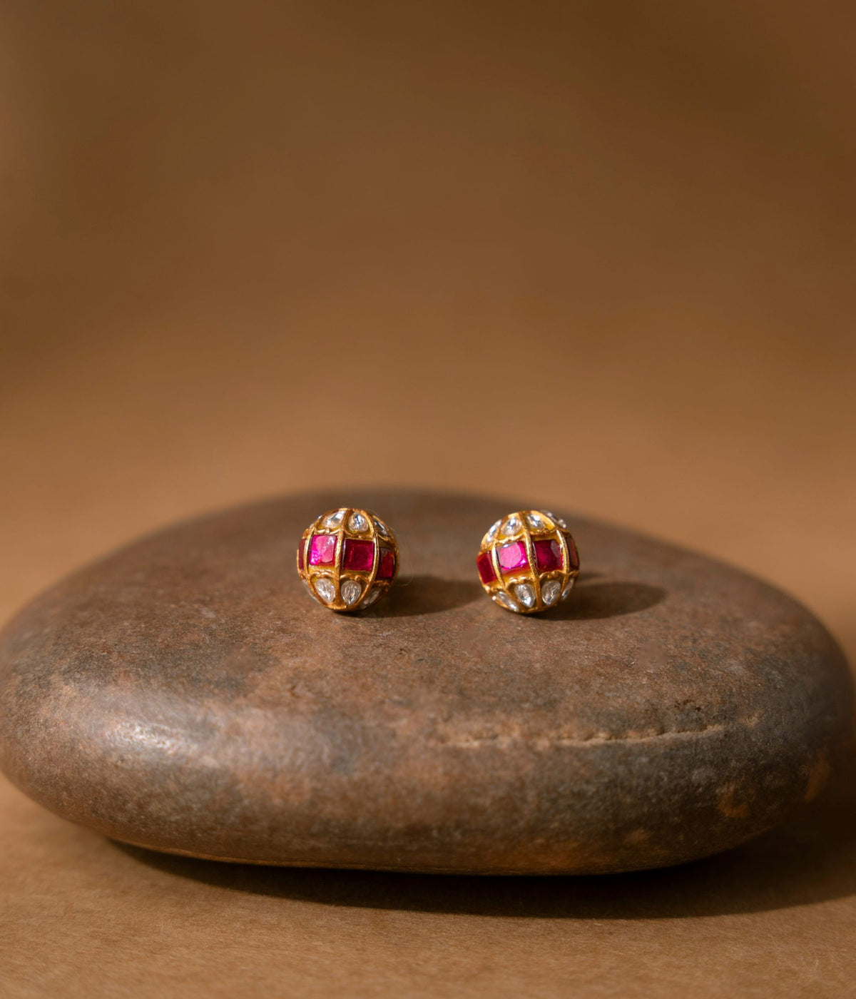 Unique-silver-jewellery-studs-Chennai.jpg