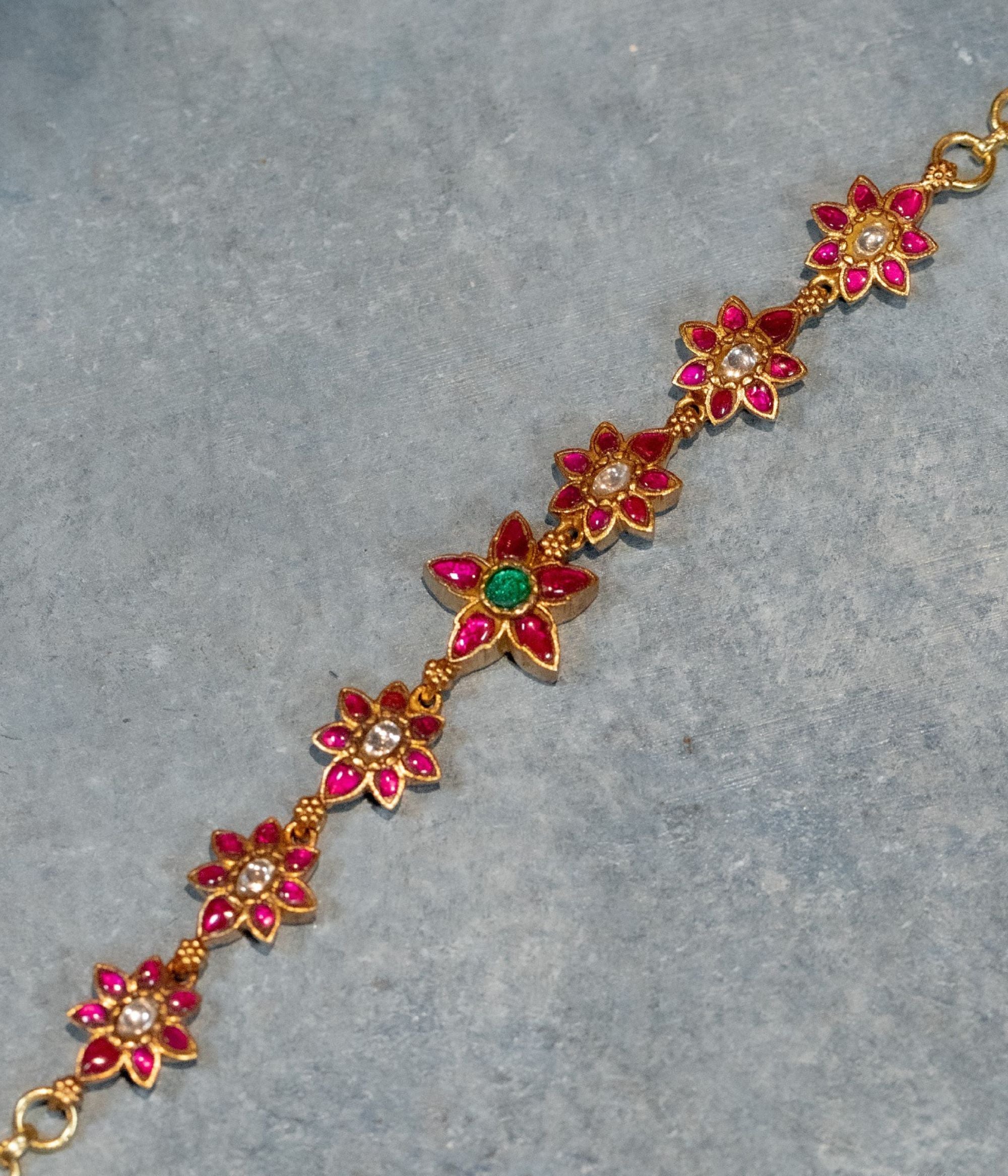 Luxury-silver-jewellery-bracelet-Chennai.jpg