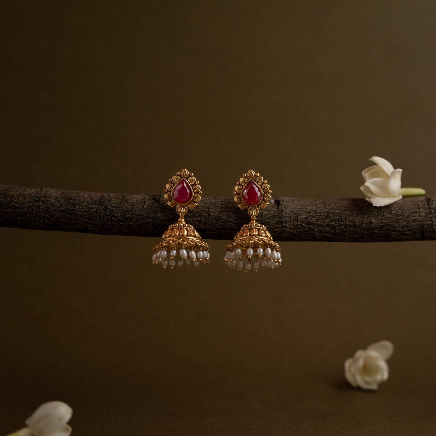 Traditional-silver-jewellery-earrings-Chennai.jpg