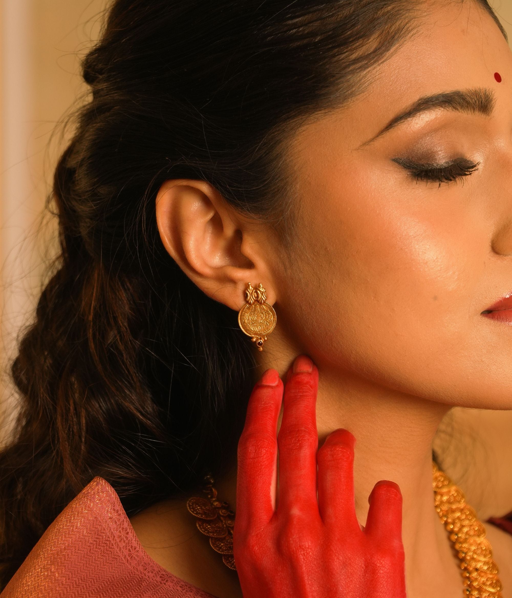Handcrafted-silver-jewellery-earrings-Chennai.jpg