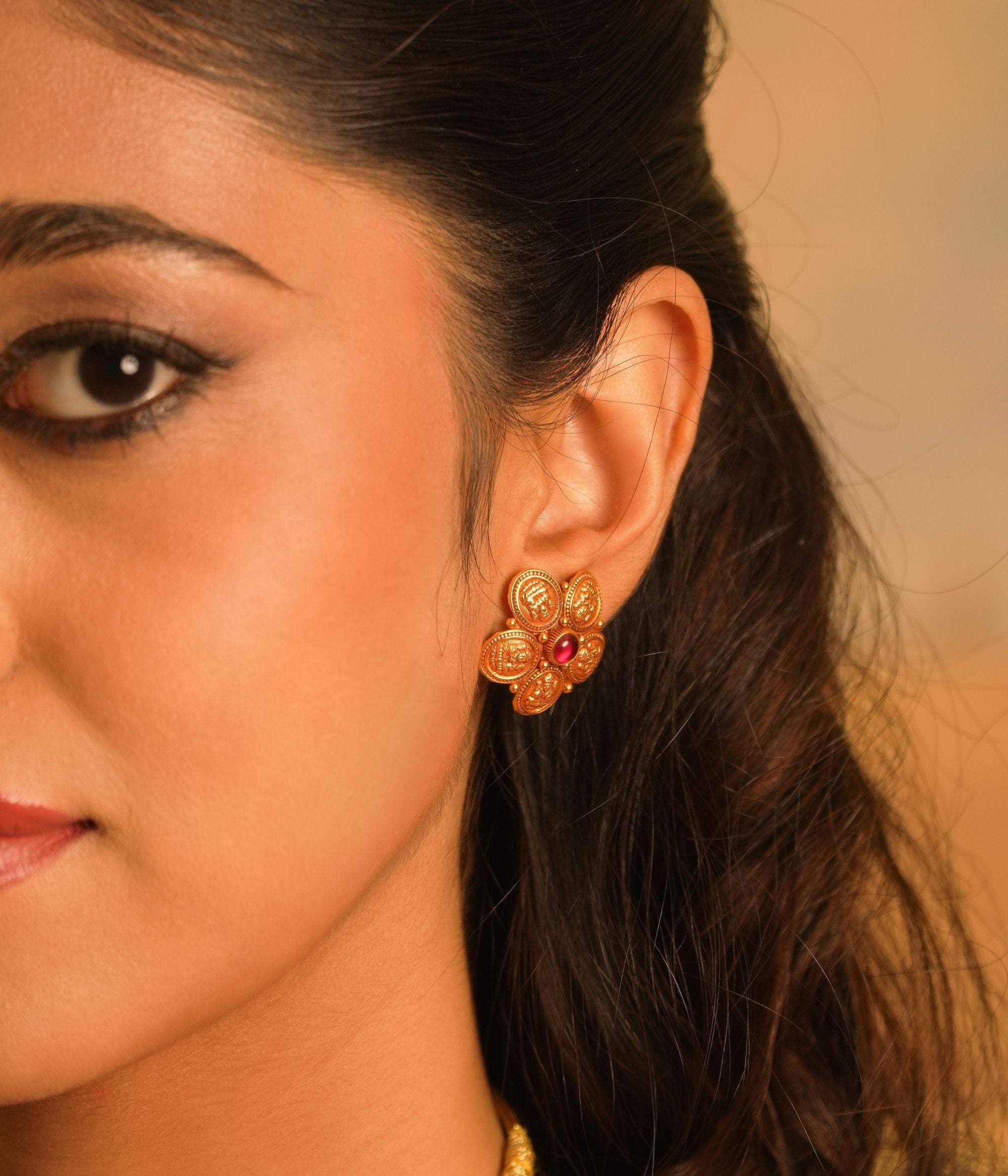 Handcrafted-silver-jewellery-earrings-Chennai.jpg